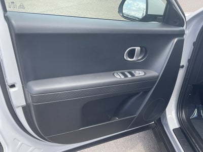 2024 Hyundai IONIQ 5 SE