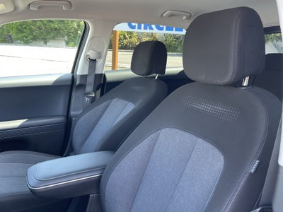 2024 Hyundai IONIQ 5 SE