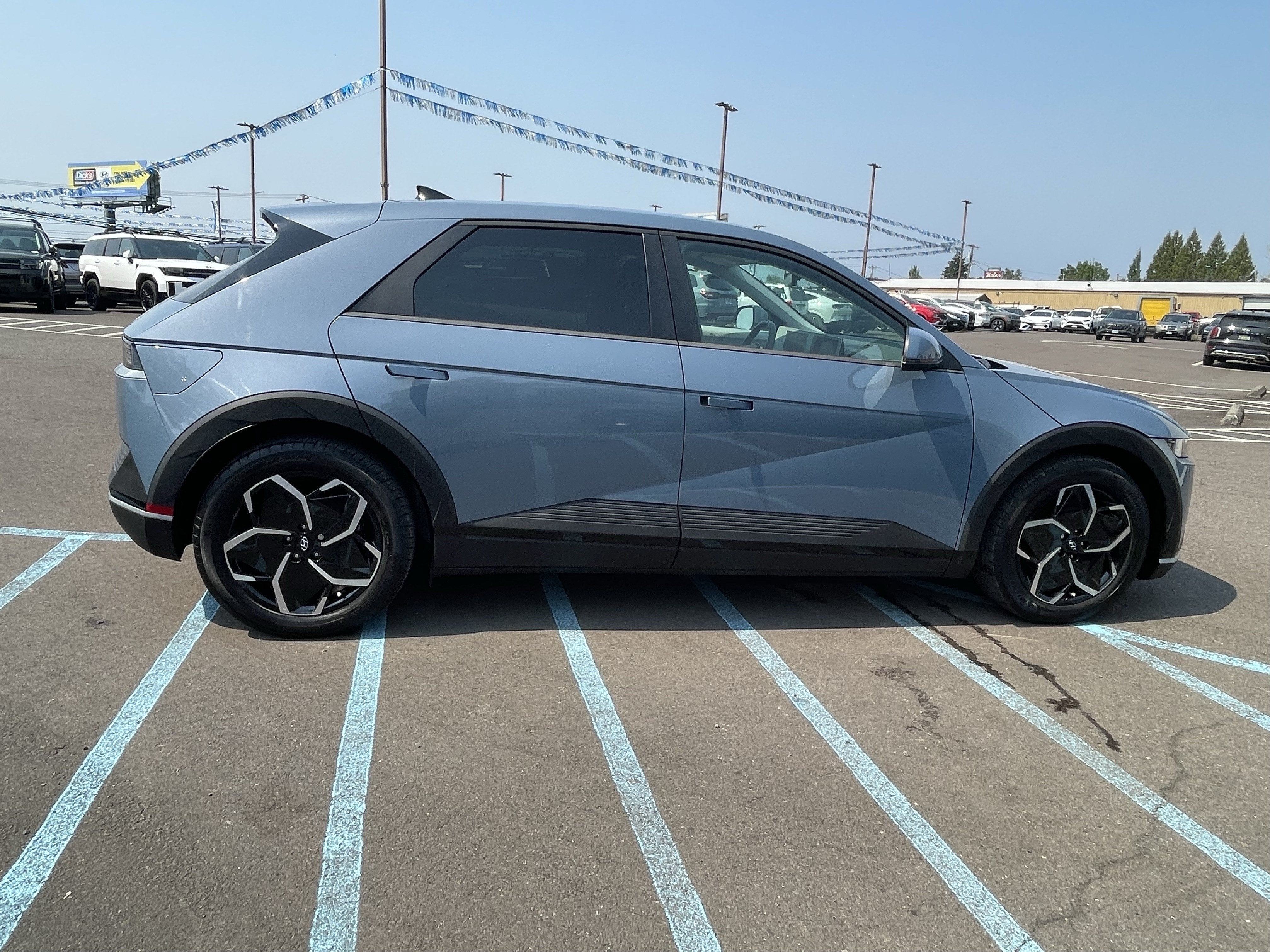 2024 Hyundai IONIQ 5 SEL