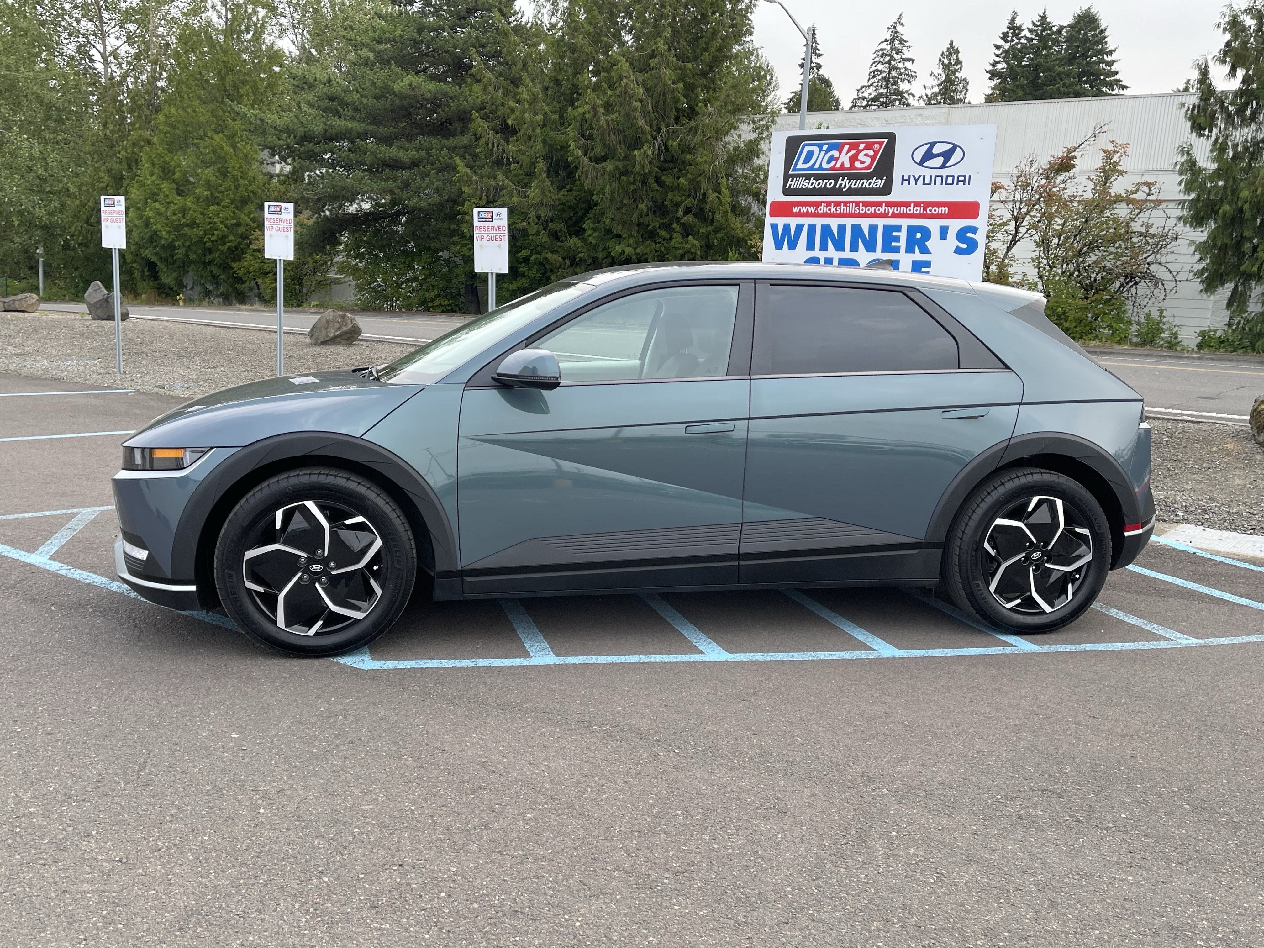 2024 Hyundai IONIQ 5 SEL
