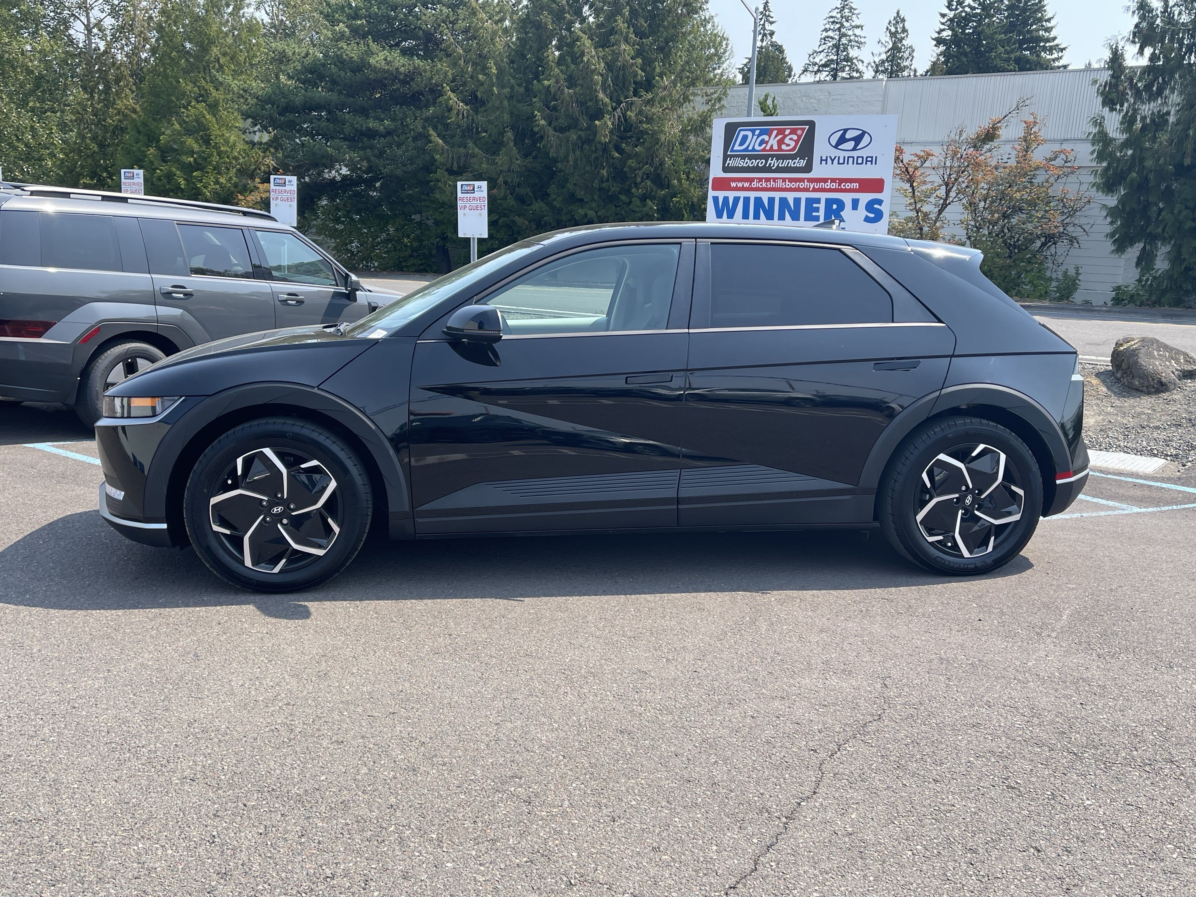 2024 Hyundai IONIQ 5 SEL