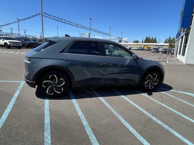 2024 Hyundai IONIQ 5 SEL
