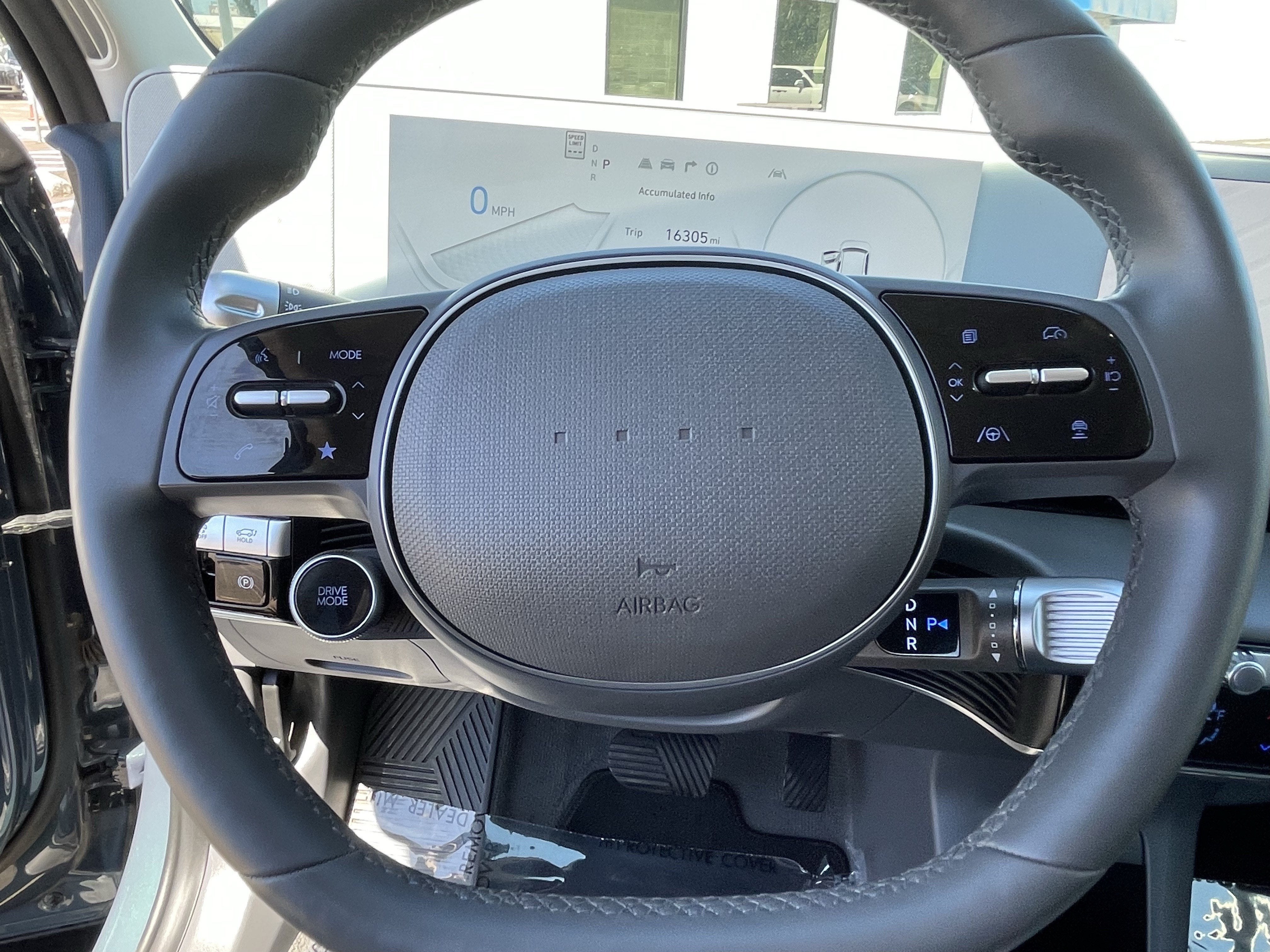 2024 Hyundai IONIQ 5 SEL