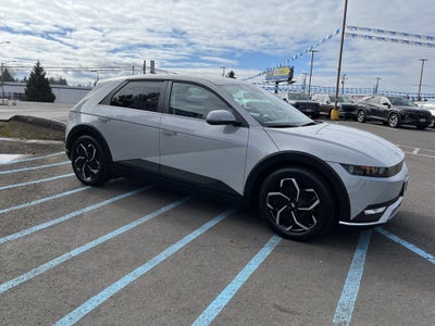 2024 Hyundai IONIQ 5 SEL