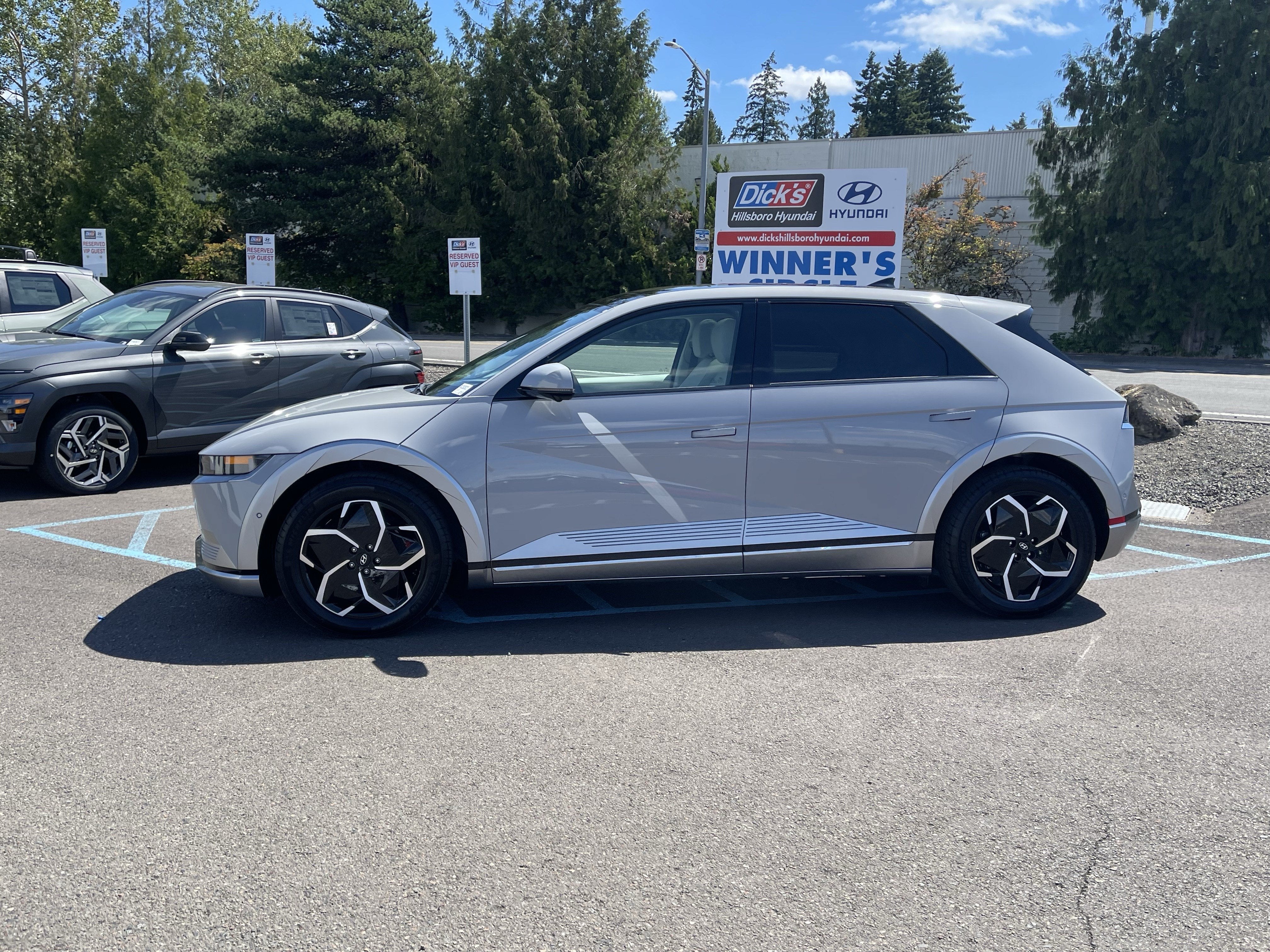 Certified 2024 Hyundai IONIQ 5 Limited with VIN KM8KR4DE5RU292922 for sale in Hillsboro, OR