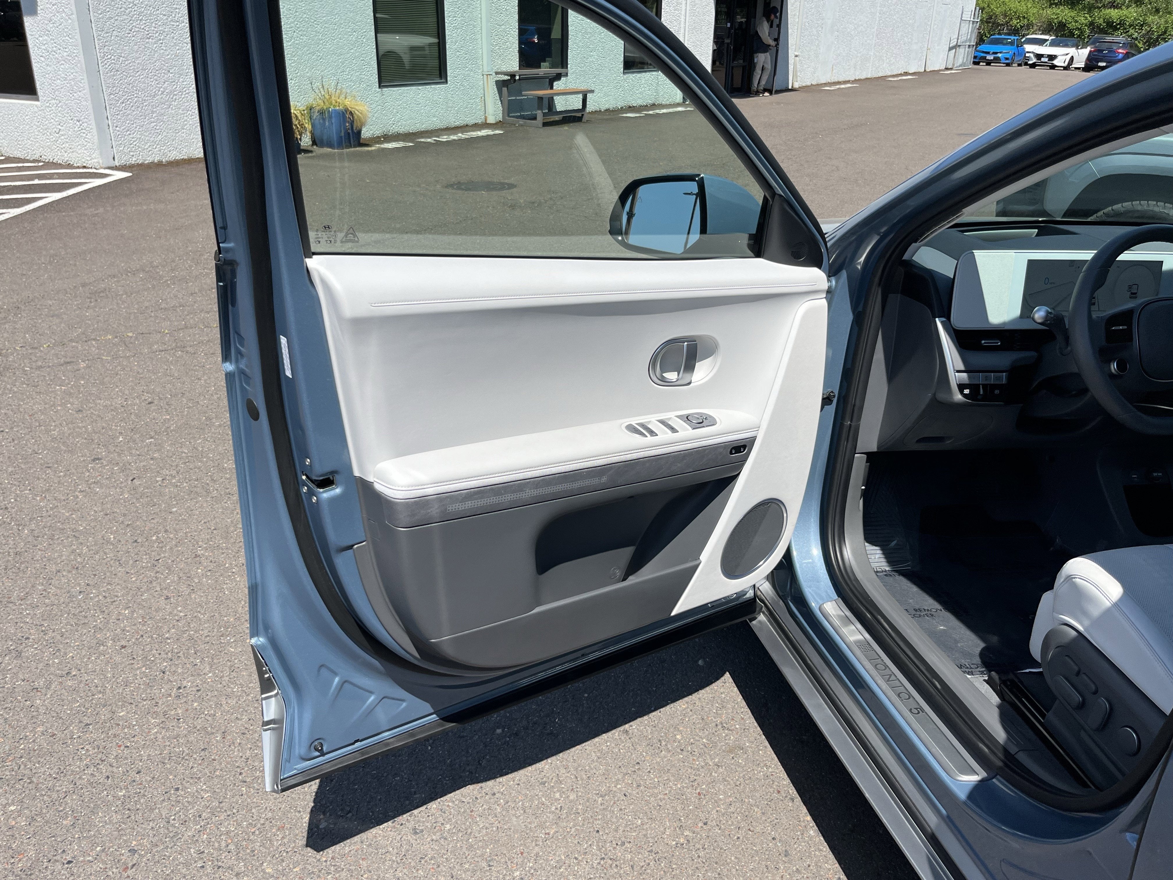 2024 Hyundai IONIQ 5 Limited