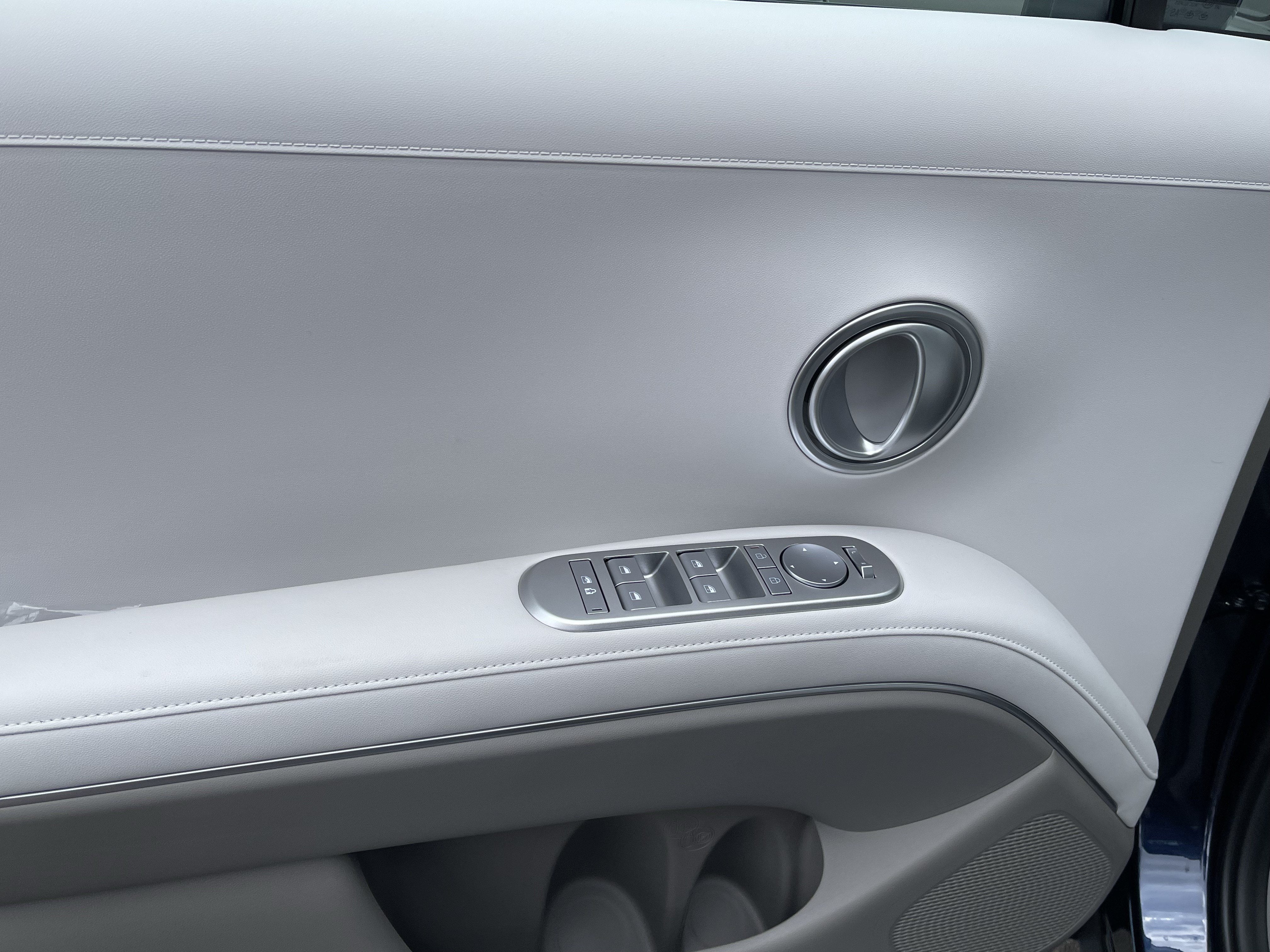 2026 Hyundai PALISADE HYBRID SEL 8P
