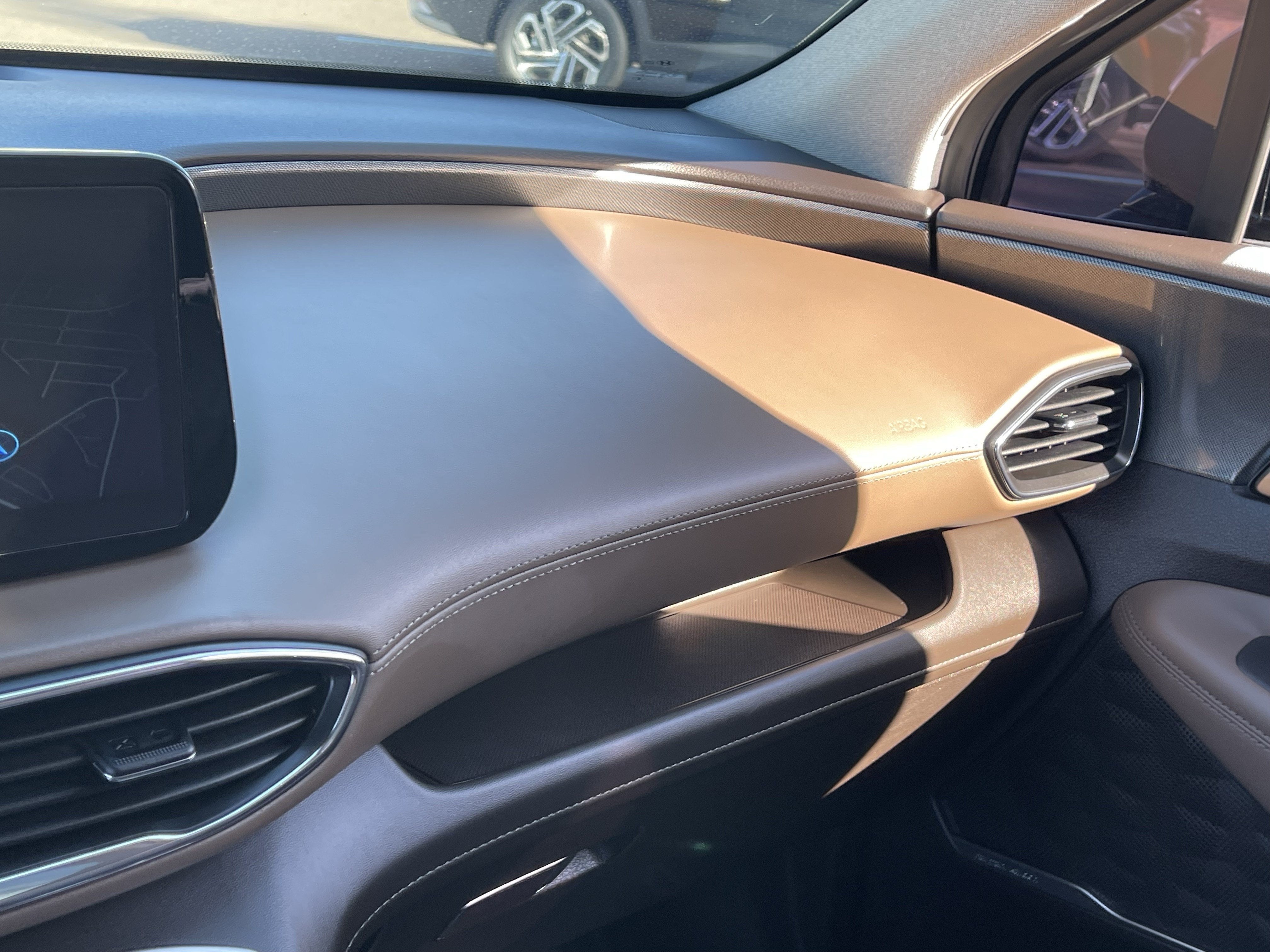 2023 Hyundai SANTA FE PLUG-IN HYBRID Limited