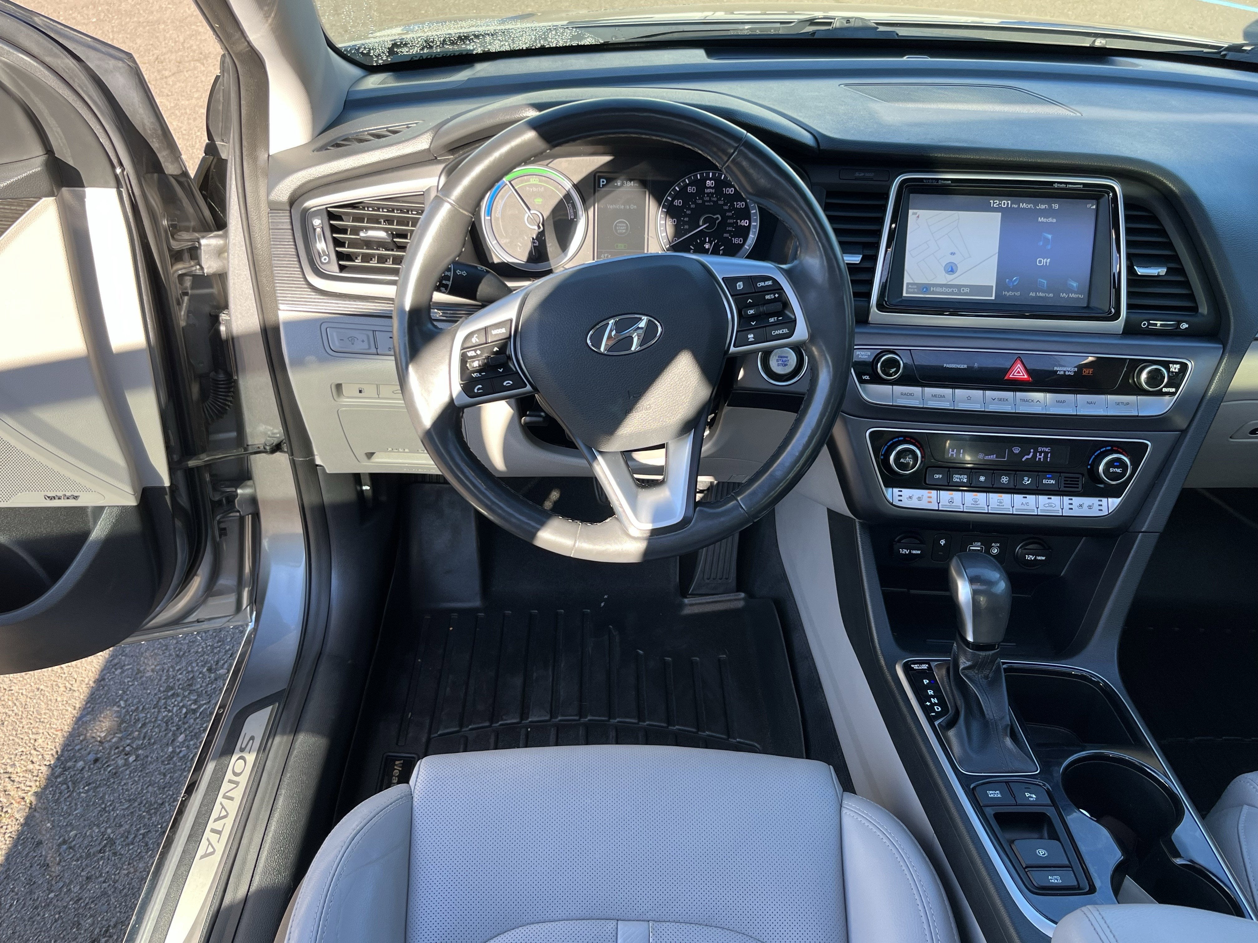 2018 Hyundai SONATA HYBRID Limited