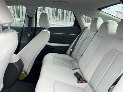 2026 Hyundai SONATA SE