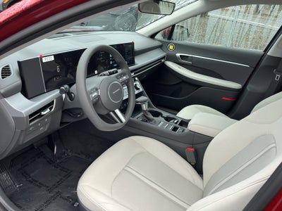 2026 Hyundai SONATA SE