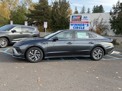 2026 Hyundai SONATA HYBRID Blue