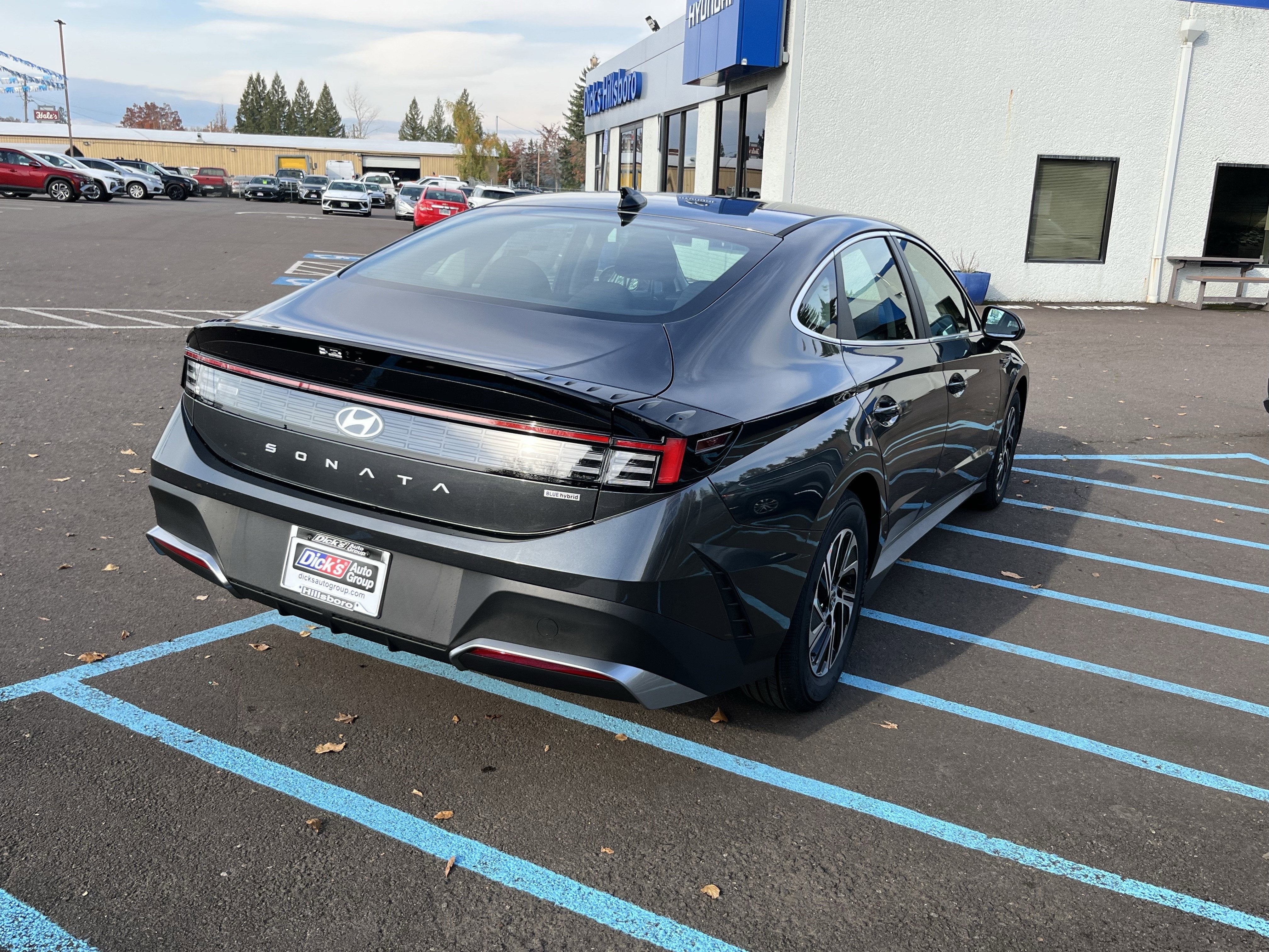 2026 Hyundai SONATA HYBRID Blue
