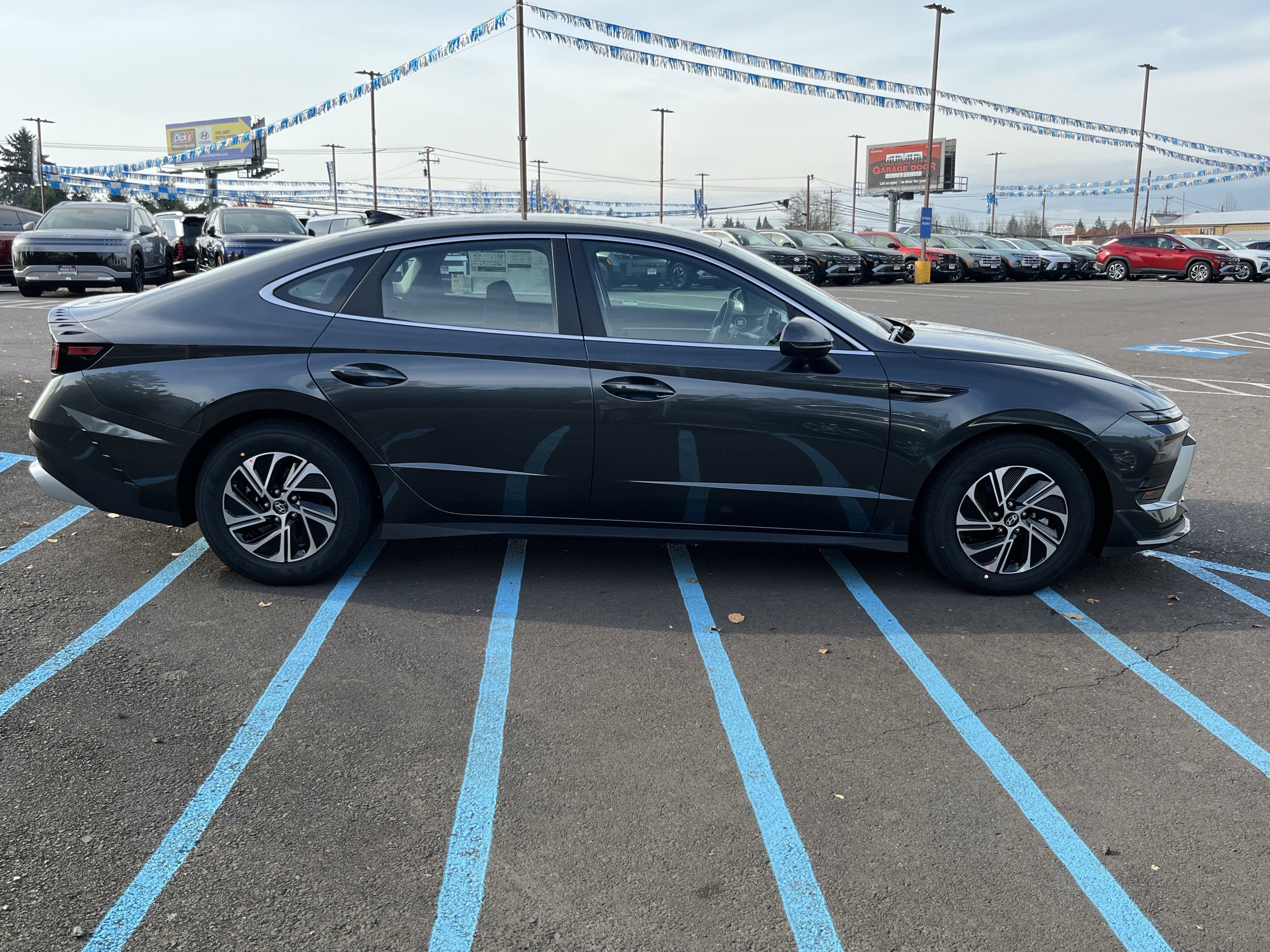 2026 Hyundai SONATA HYBRID Blue