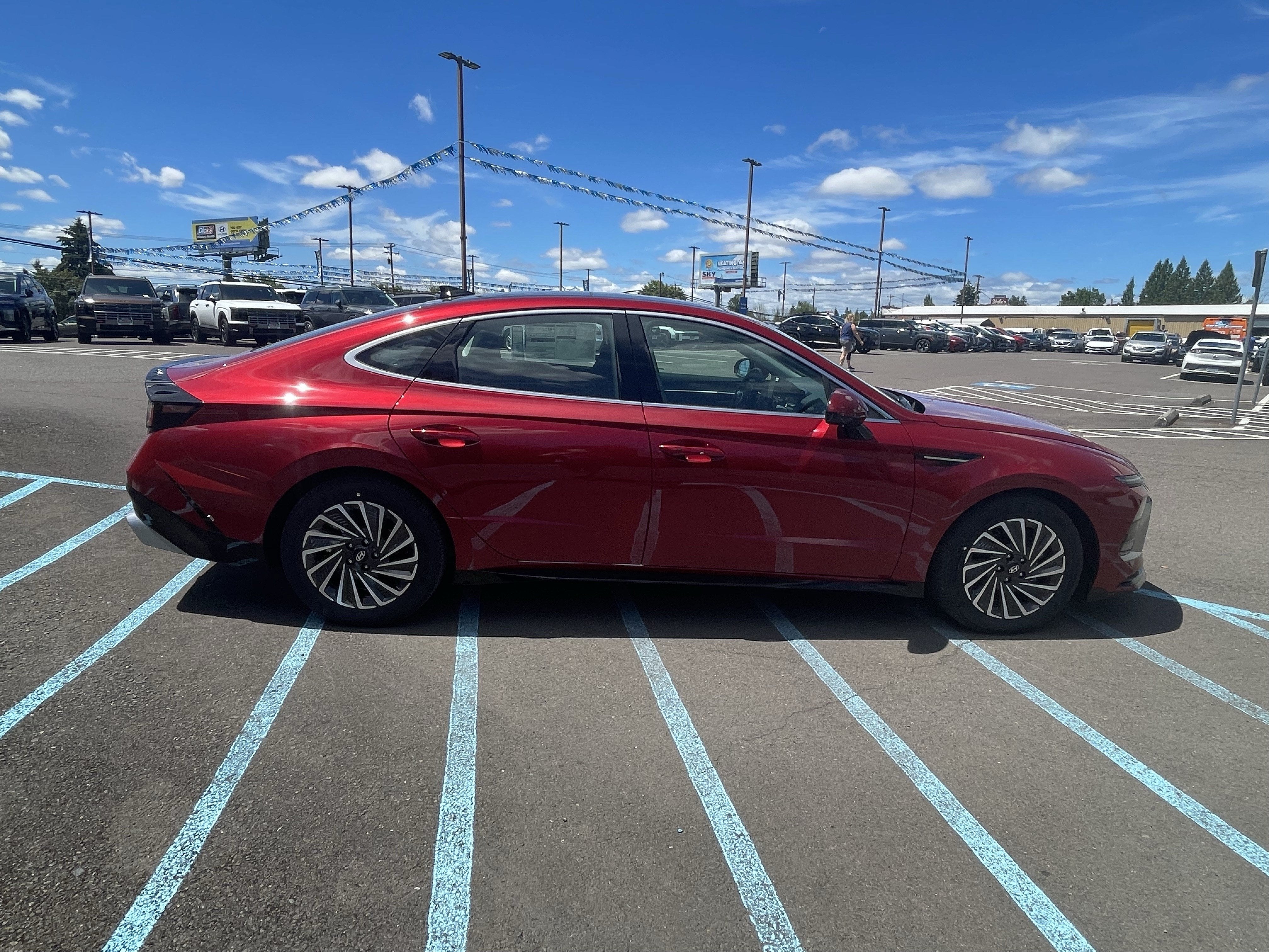 2026 Hyundai SONATA HYBRID SEL