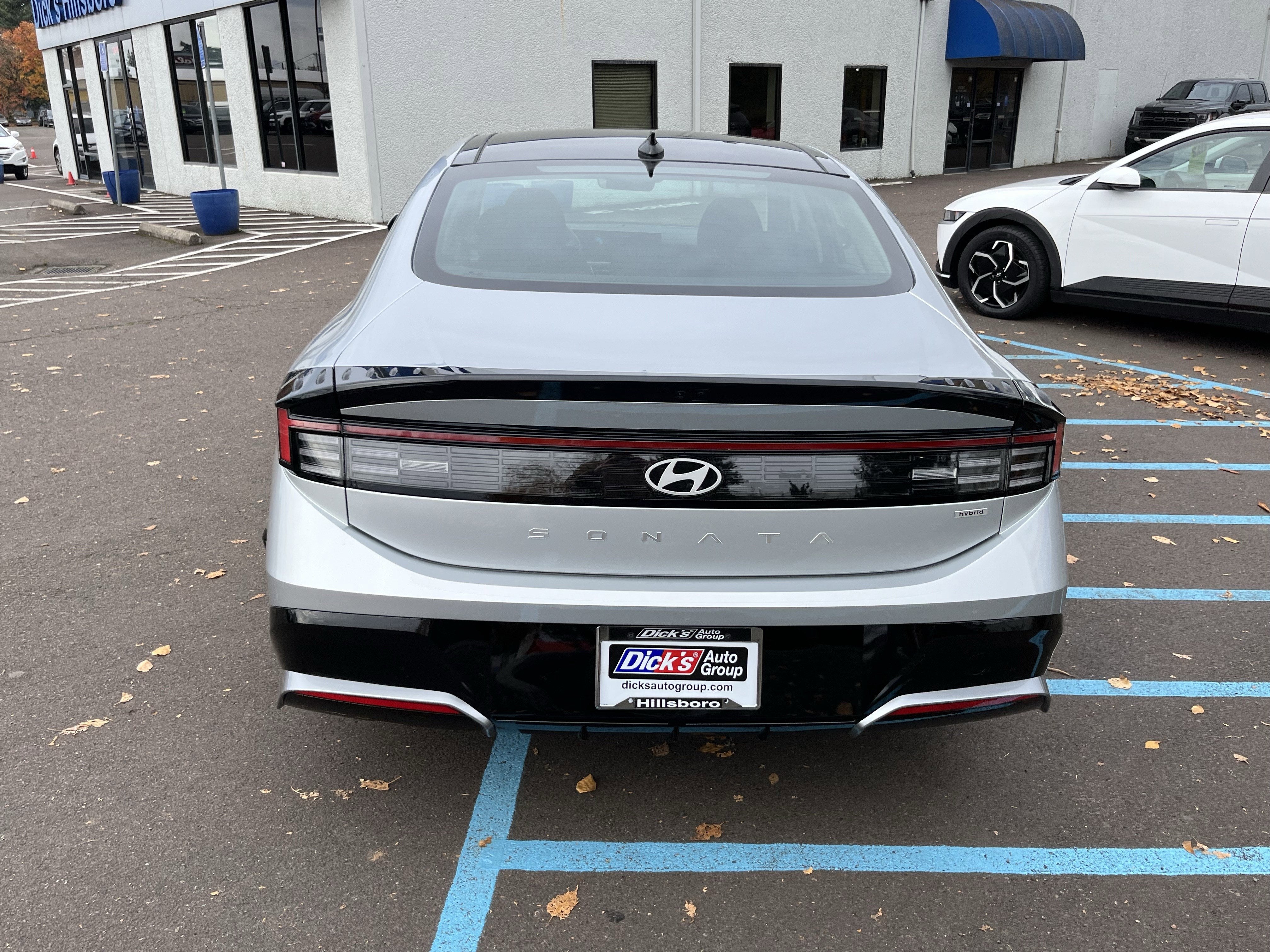 2026 Hyundai SONATA HYBRID SEL
