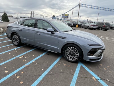2026 Hyundai SONATA HYBRID SEL