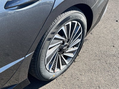 2026 Hyundai SONATA HYBRID Limited
