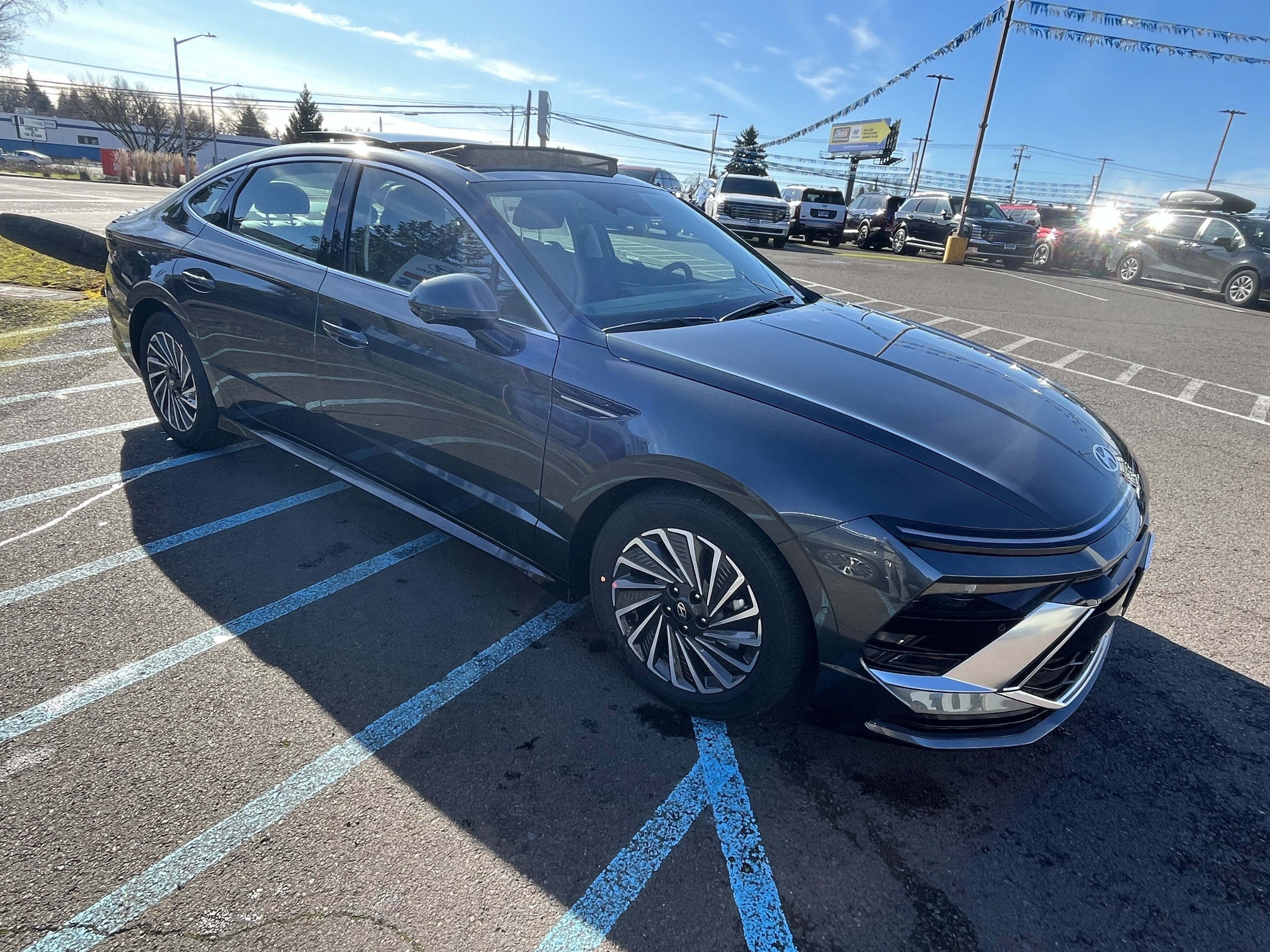2026 Hyundai SONATA HYBRID Limited