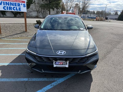 2026 Hyundai ELANTRA SE