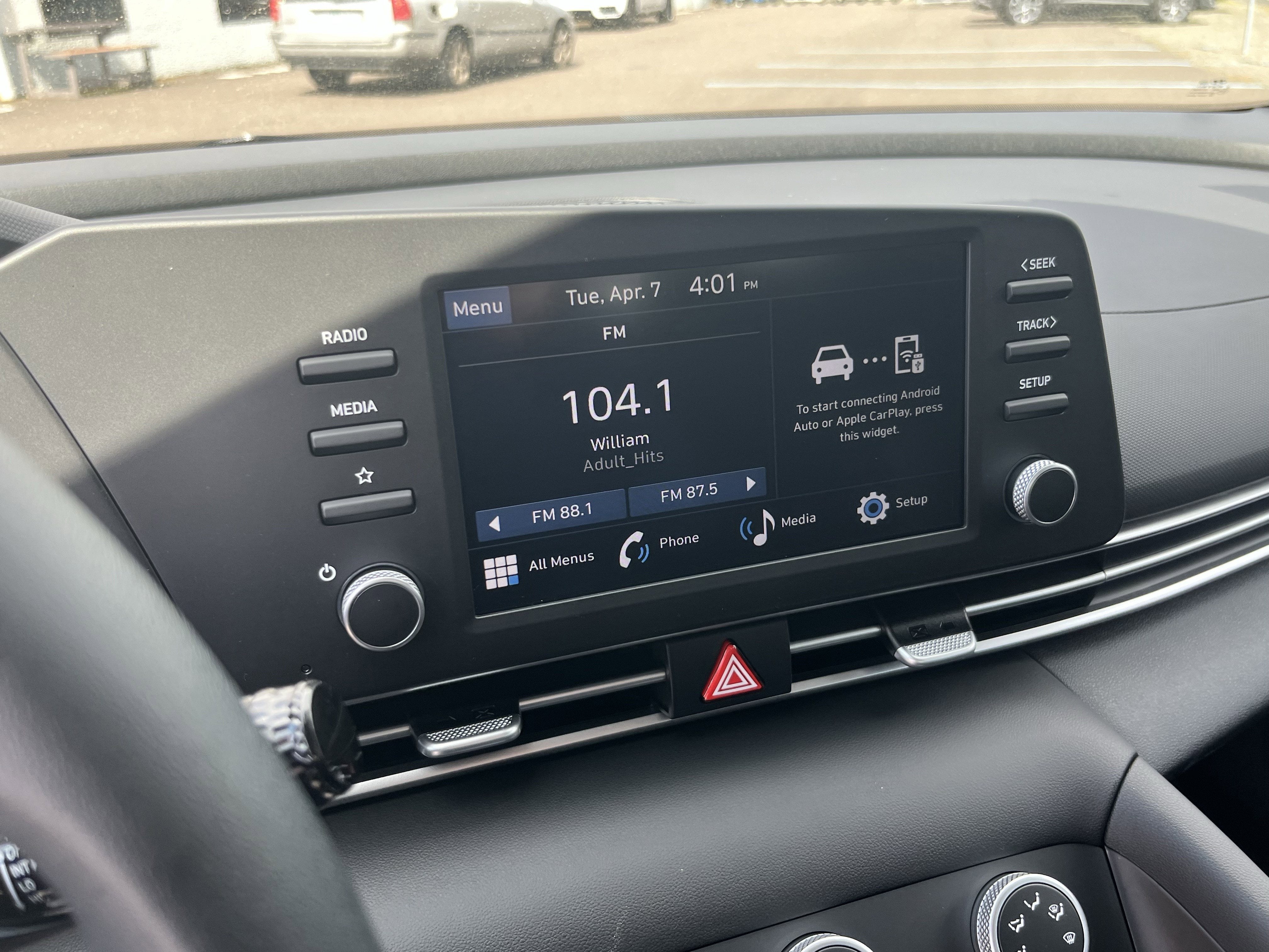 2026 Hyundai ELANTRA SE