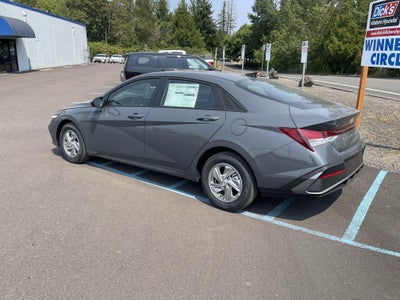2026 Hyundai ELANTRA SE