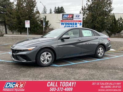 2026 Hyundai ELANTRA SE