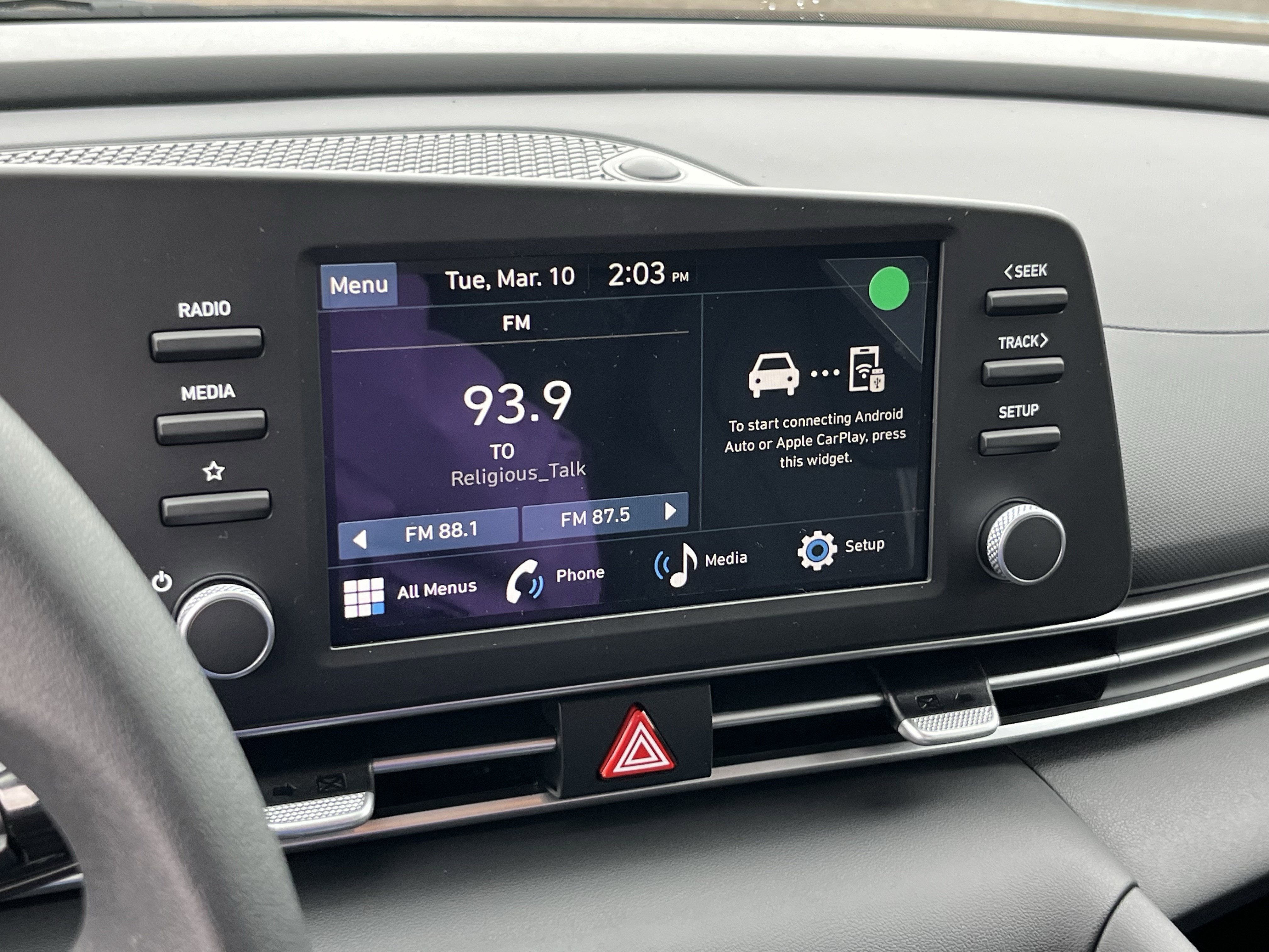 2026 Hyundai ELANTRA SE