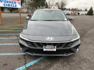 2026 Hyundai ELANTRA SE