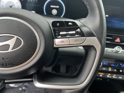 2025 Hyundai ELANTRA Preferred