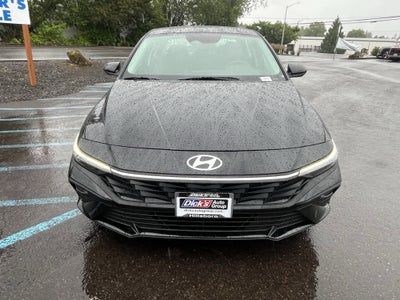 2025 Hyundai ELANTRA Preferred