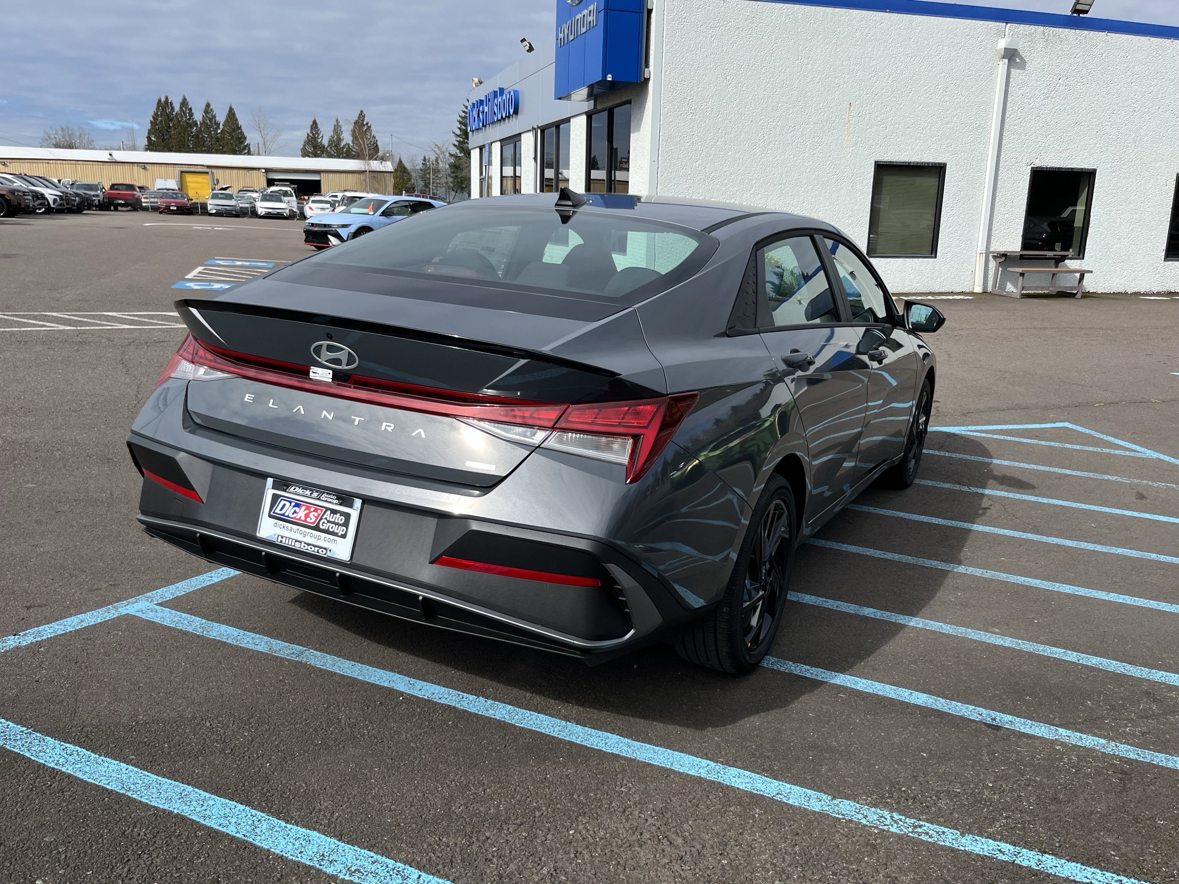 2026 Hyundai ELANTRA HYBRID SEL Sport