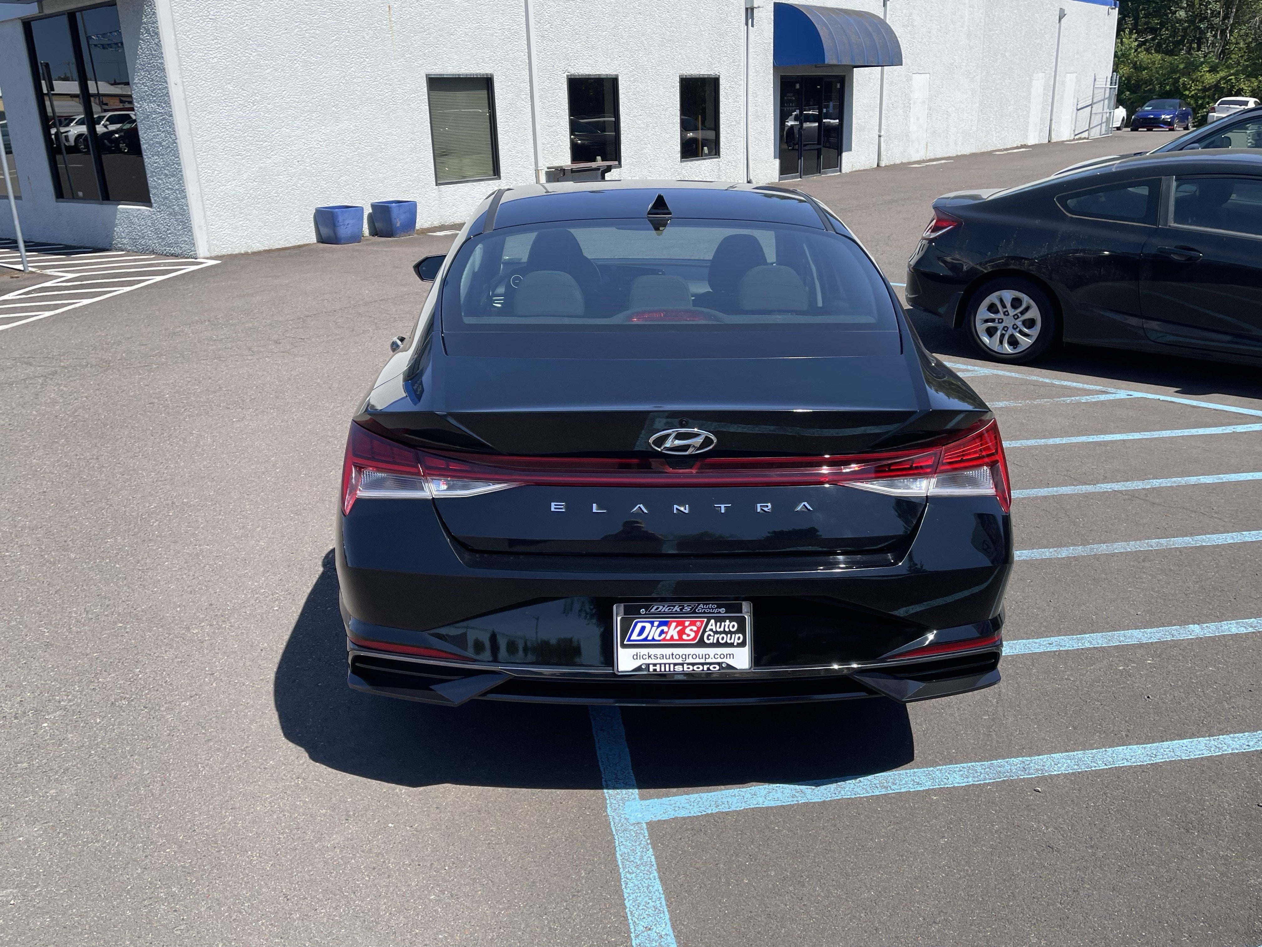 2021 Hyundai ELANTRA SEL