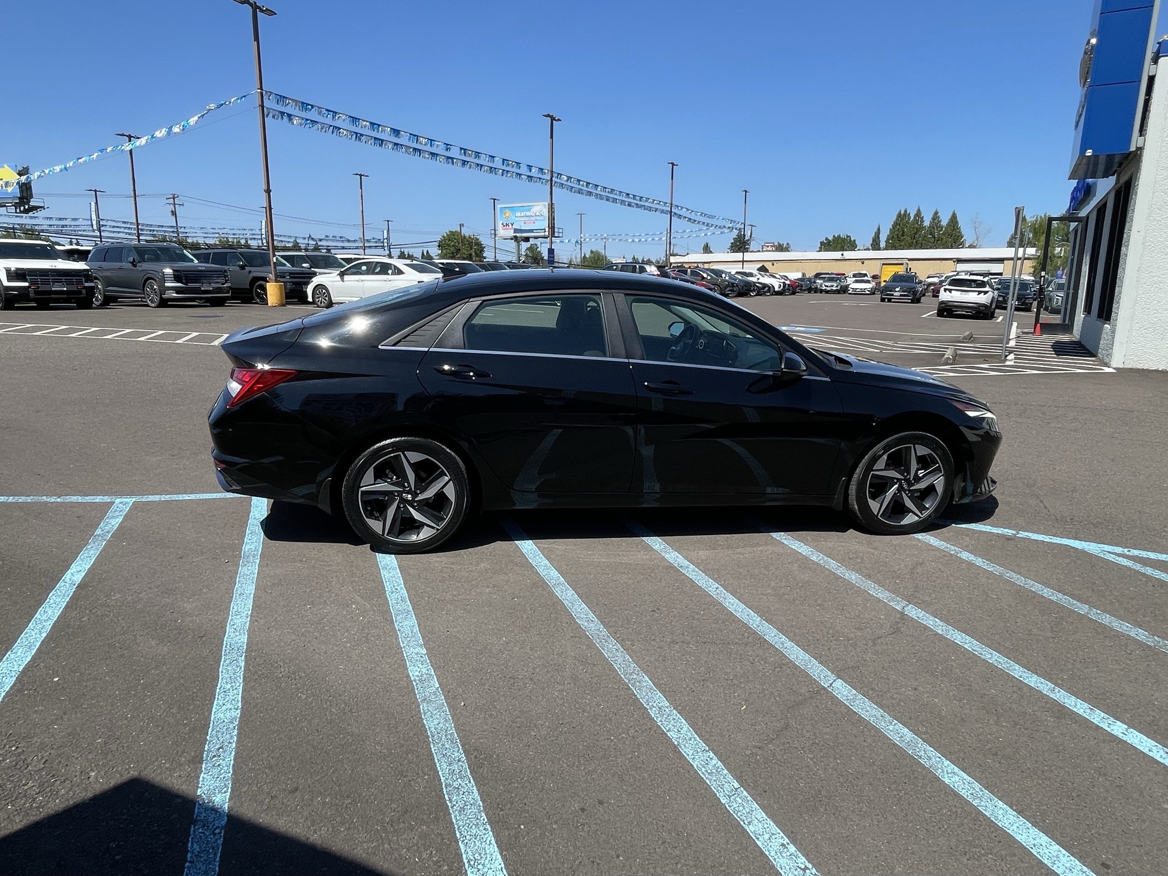 2021 Hyundai ELANTRA SEL