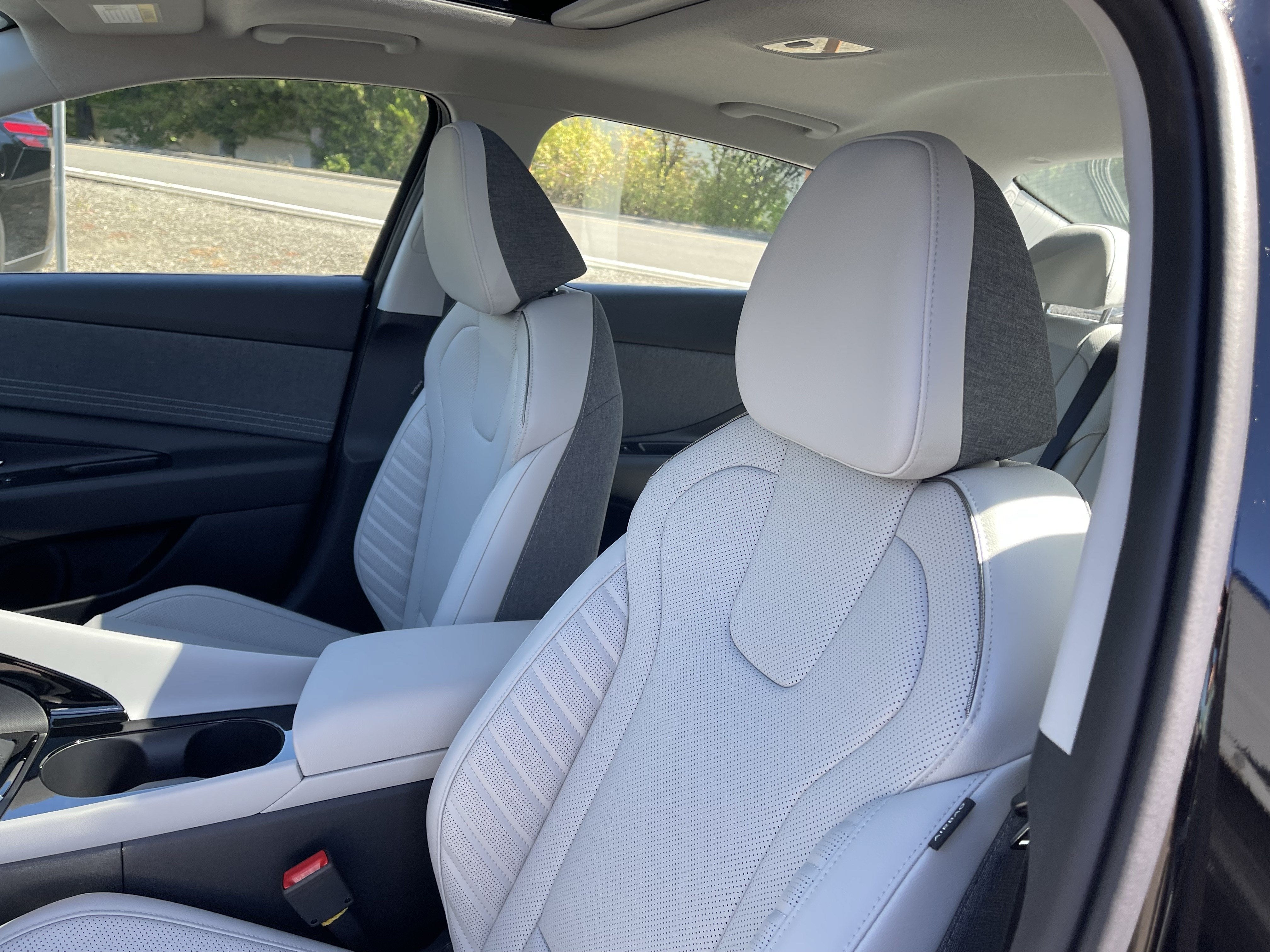 2026 Hyundai ELANTRA HYBRID Limited