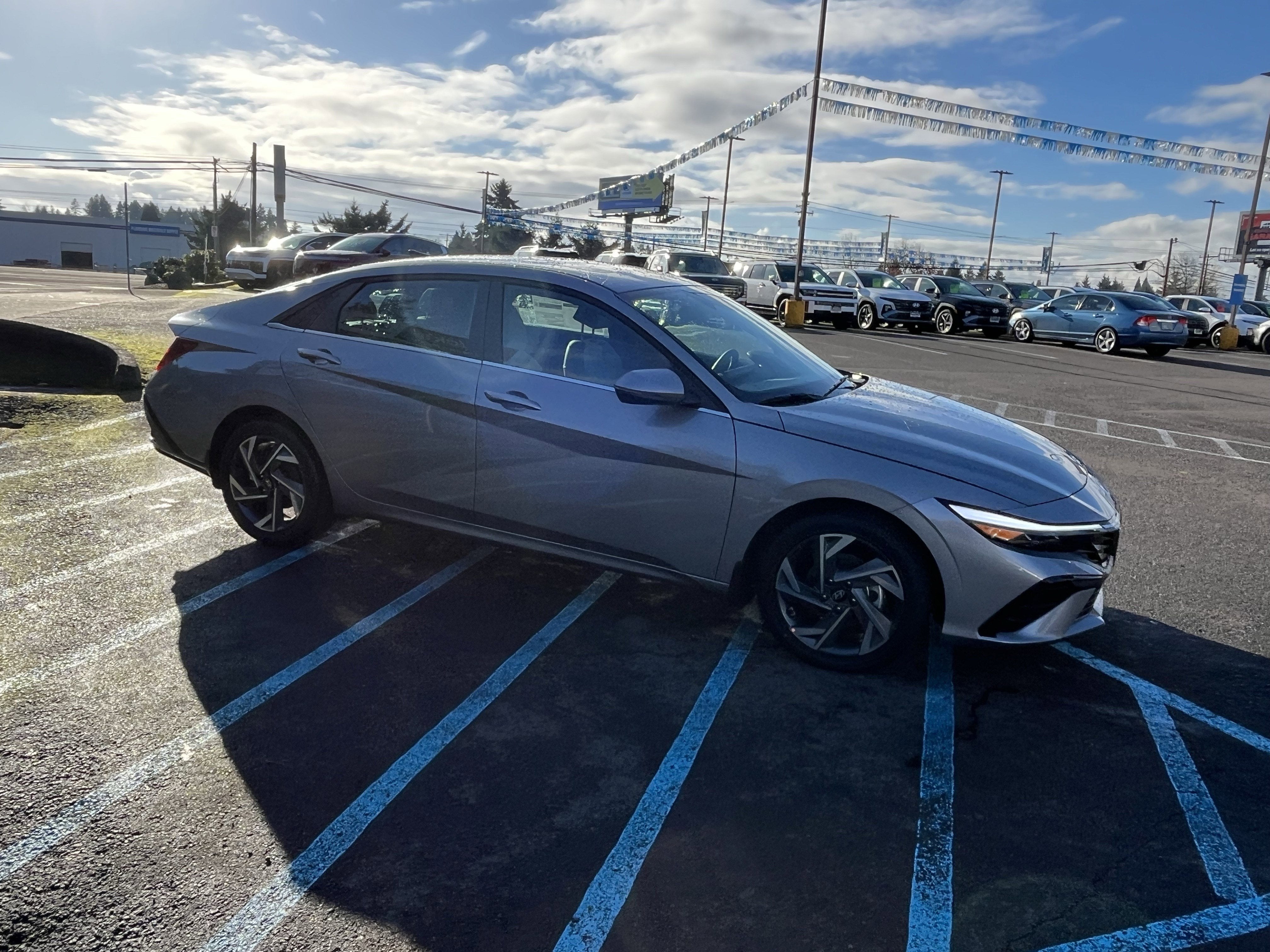 2026 Hyundai ELANTRA HYBRID Limited