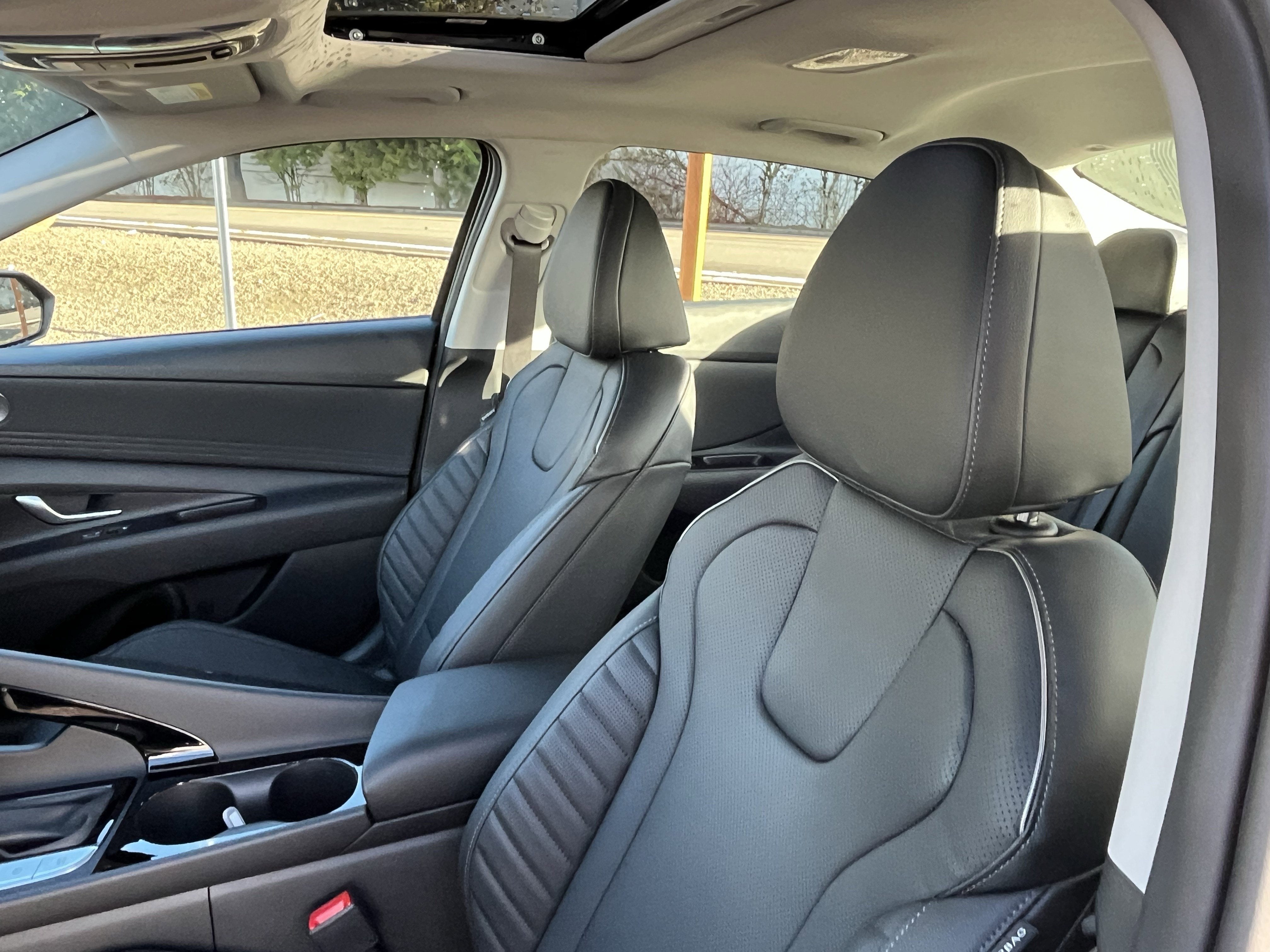 2026 Hyundai ELANTRA HYBRID Limited