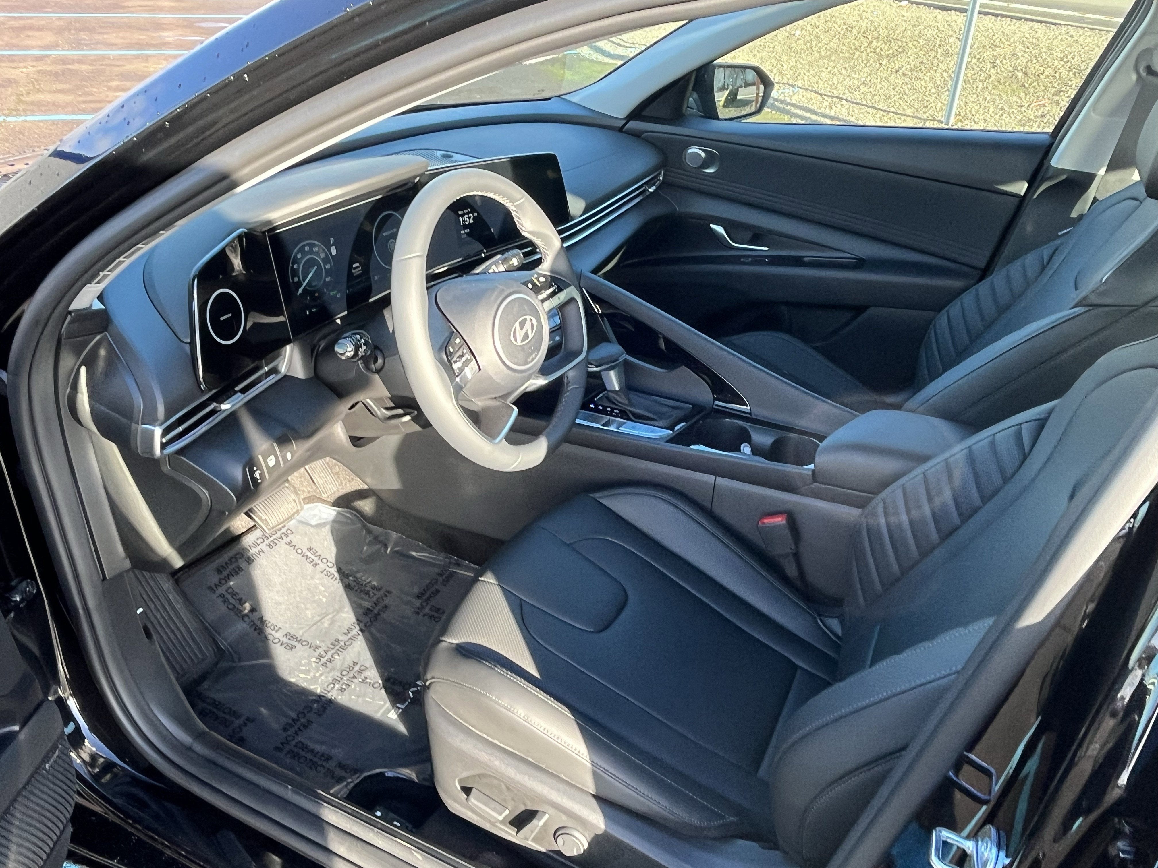 2026 Hyundai ELANTRA HYBRID Limited