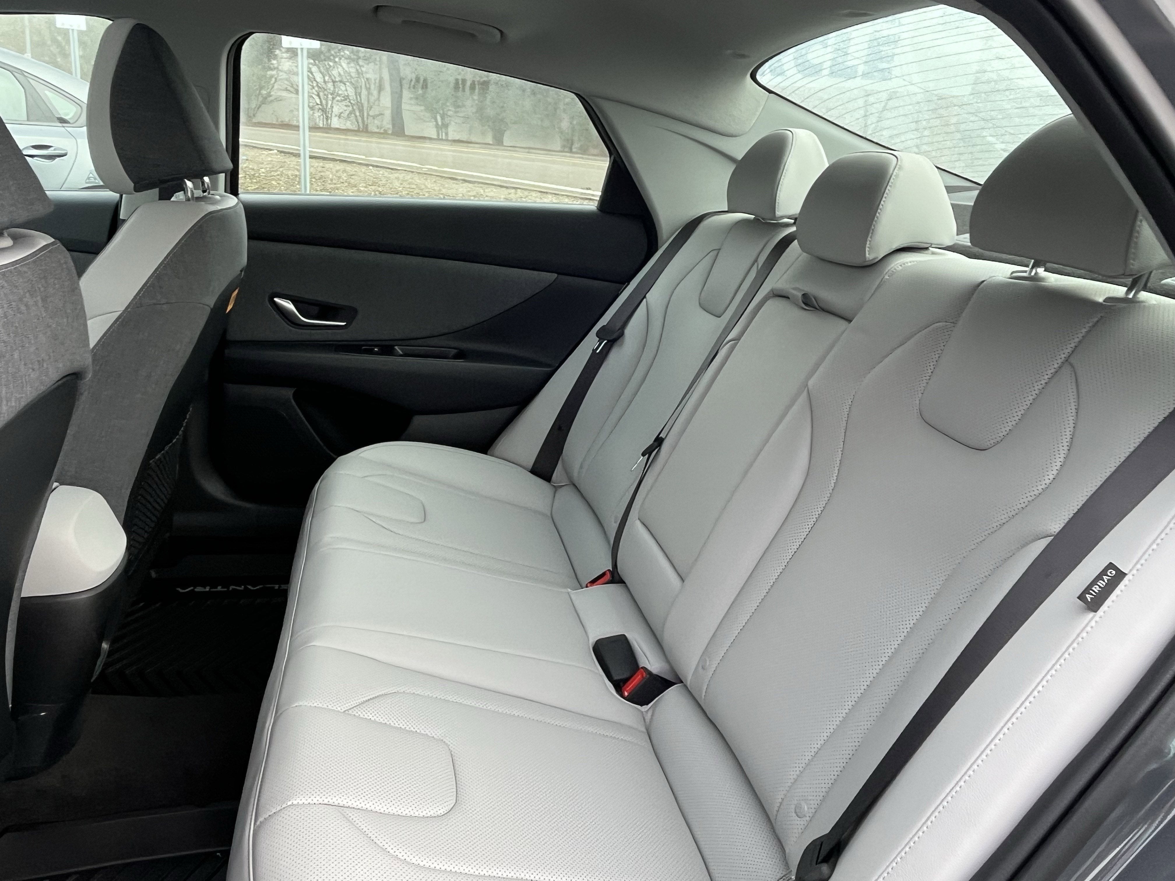 2026 Hyundai ELANTRA HYBRID Limited