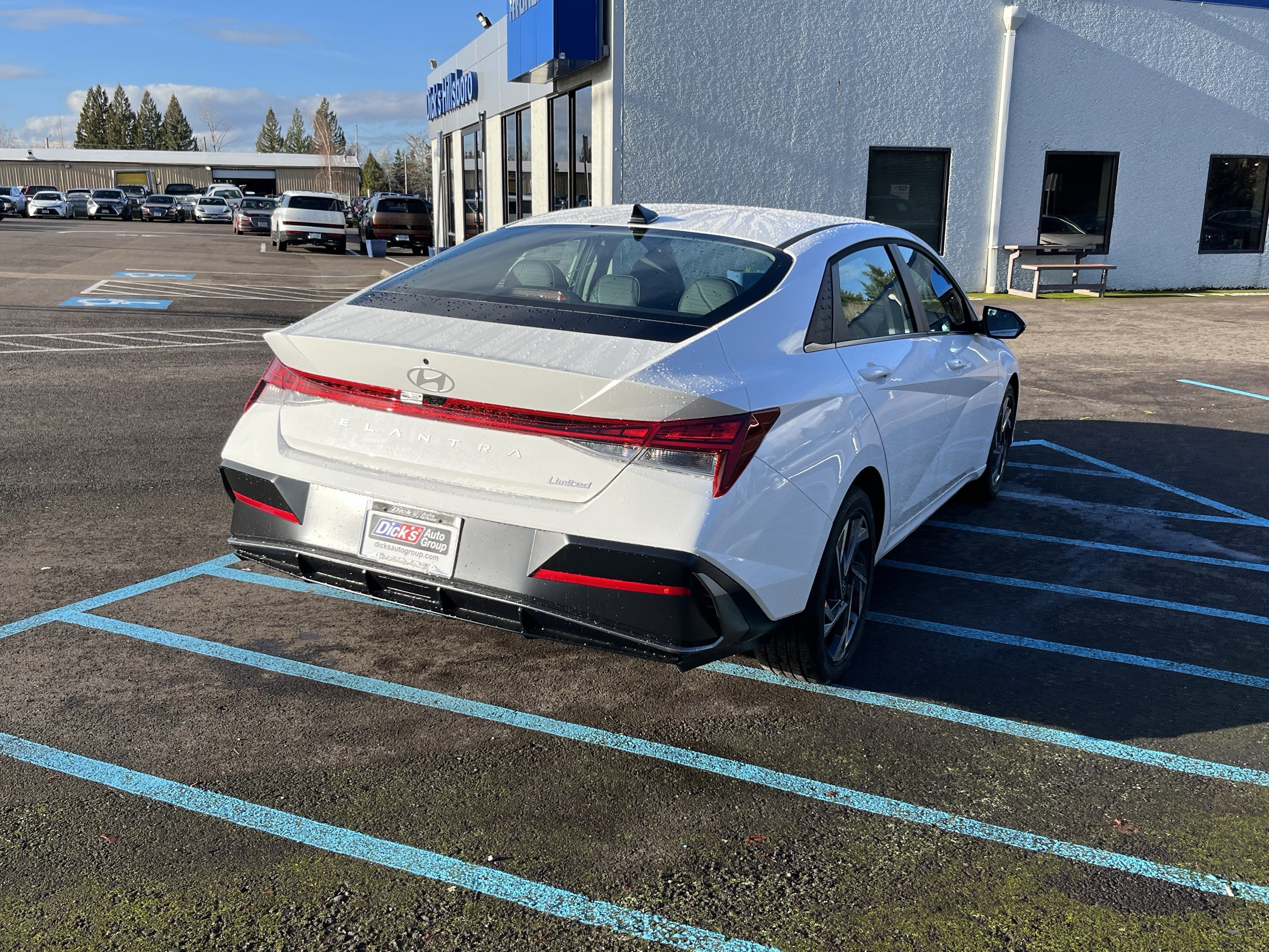 2026 Hyundai ELANTRA Limited