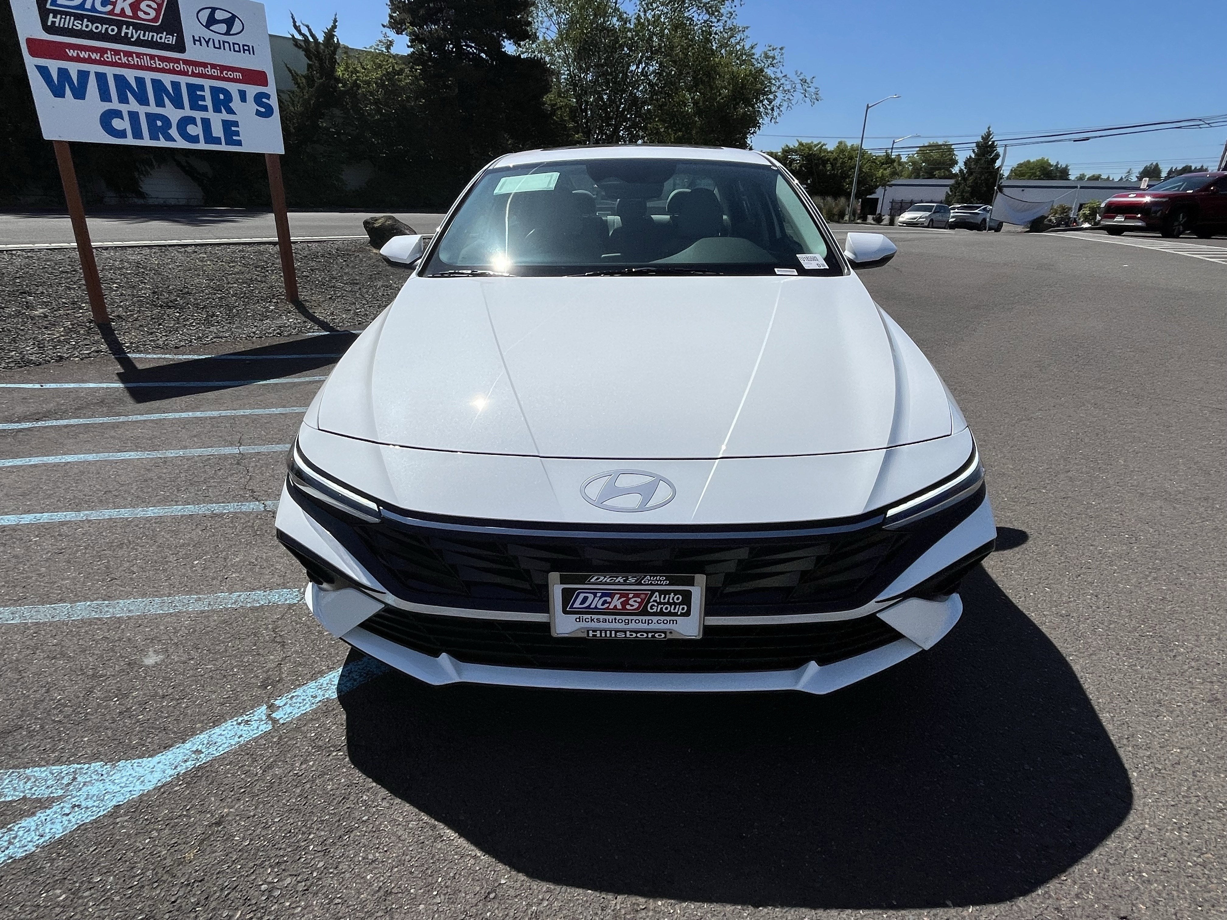 2026 Hyundai ELANTRA Limited