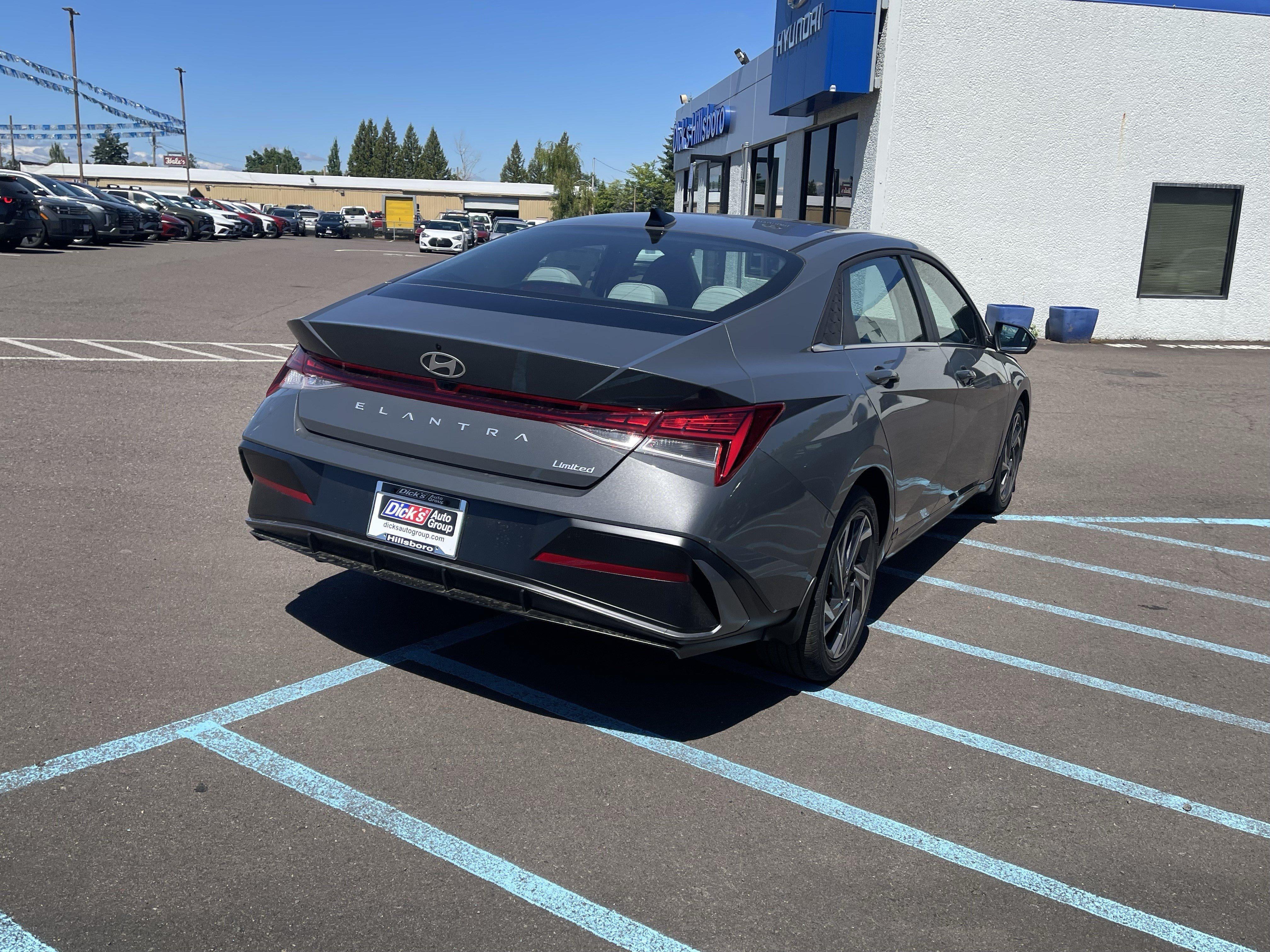 2026 Hyundai ELANTRA Limited