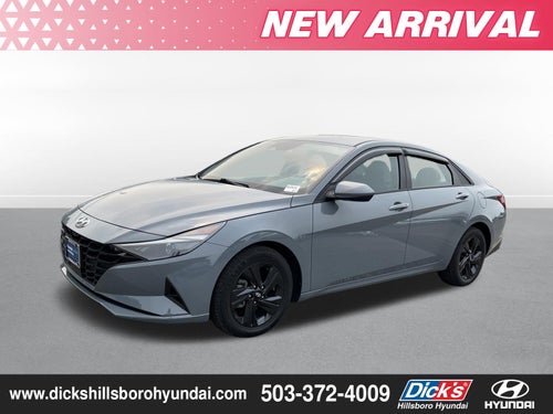2022 Hyundai ELANTRA SEL