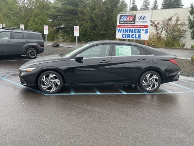 2025 Hyundai ELANTRA SEL Convenience