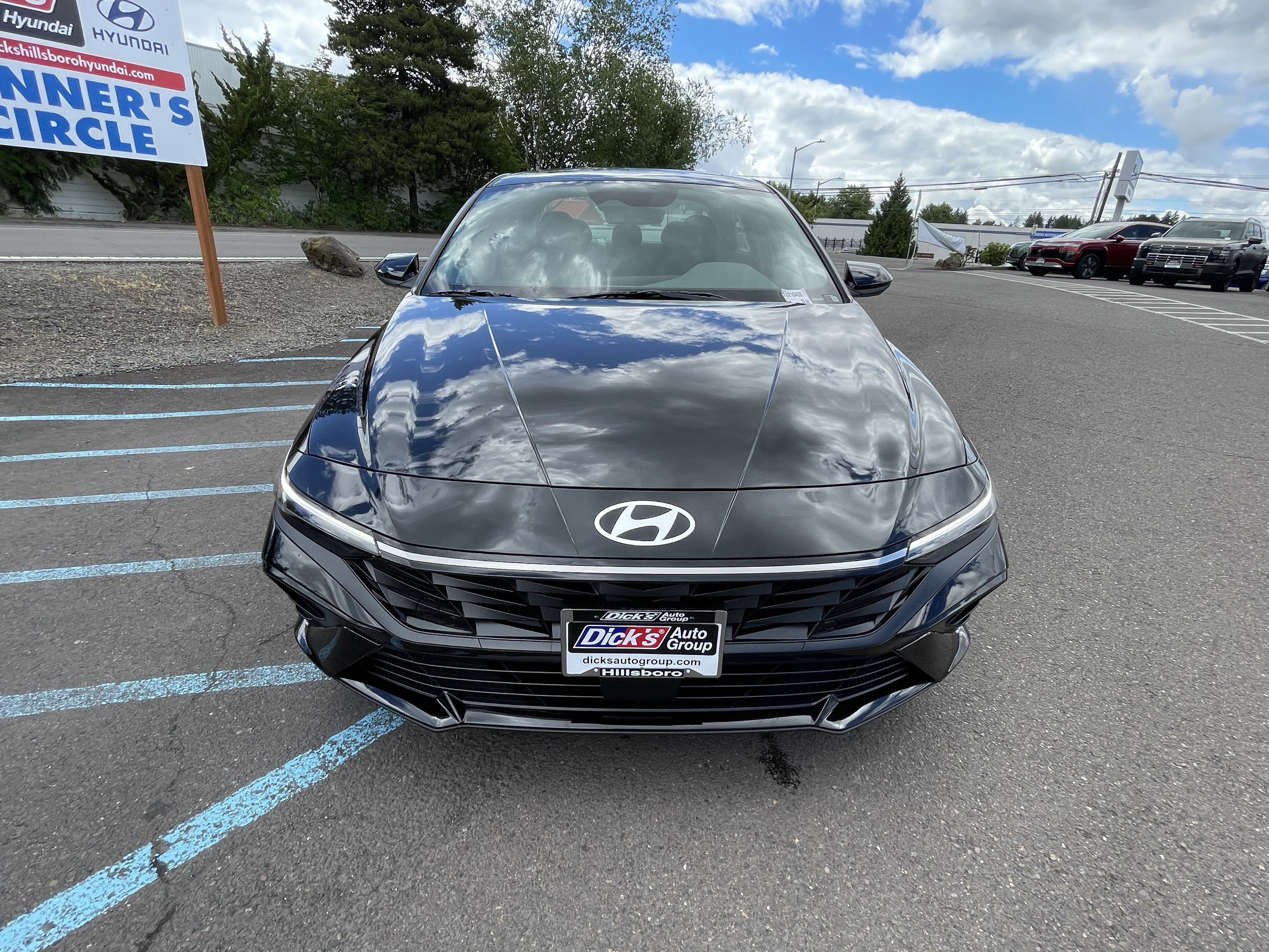 2026 Hyundai ELANTRA SEL Sport Premium