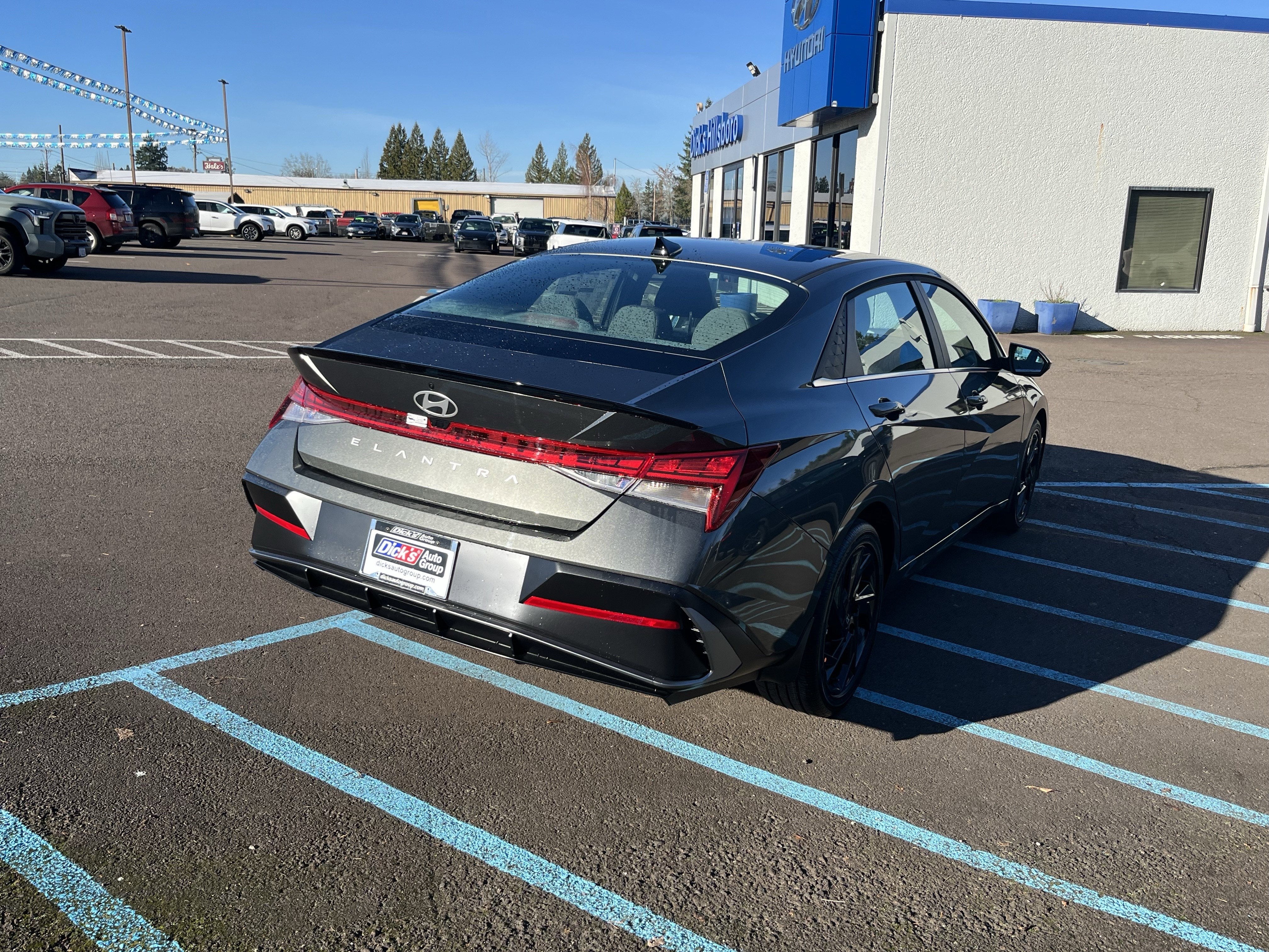 2026 Hyundai ELANTRA SEL Sport Premium