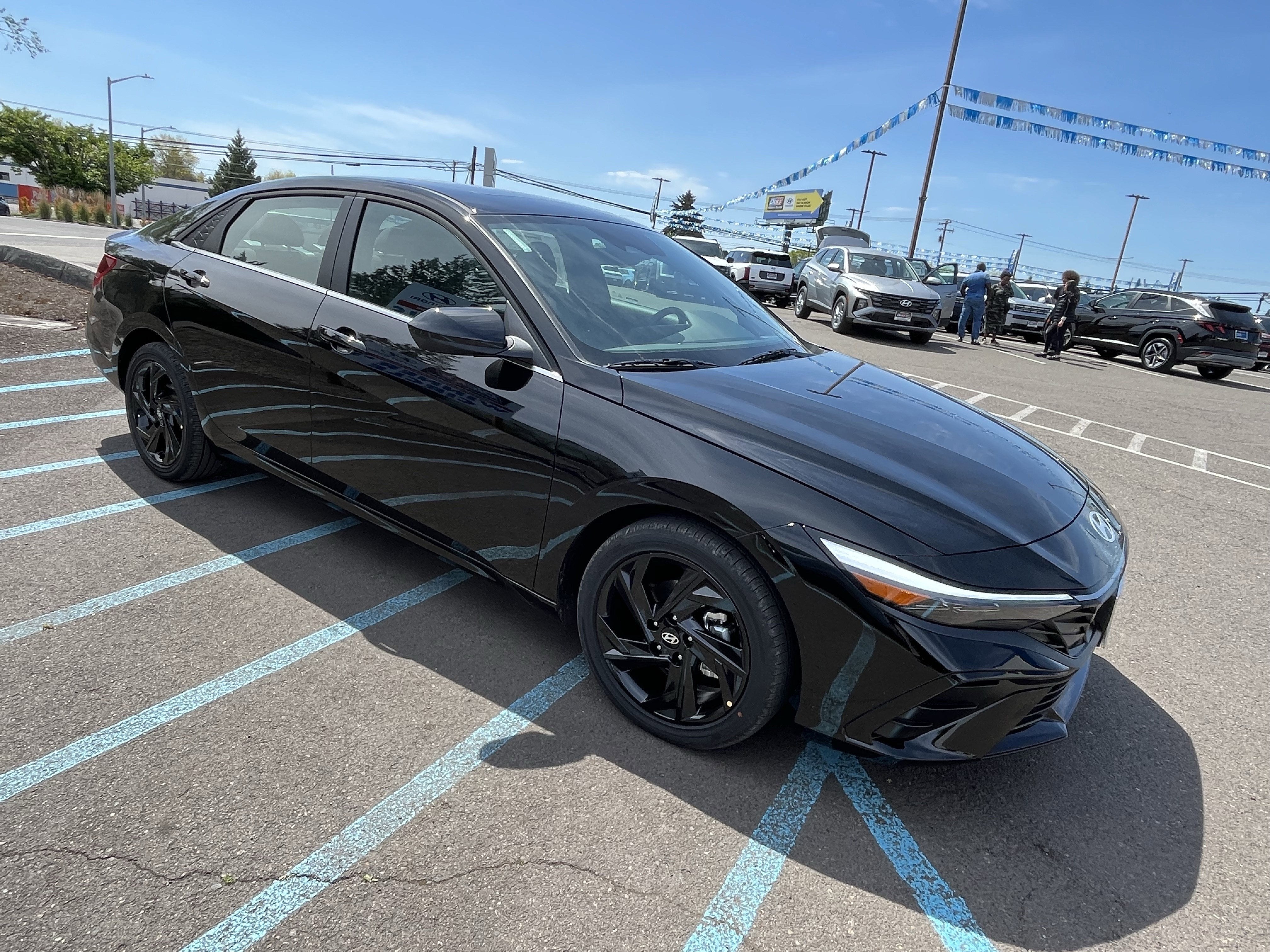 2026 Hyundai ELANTRA SEL Sport Premium