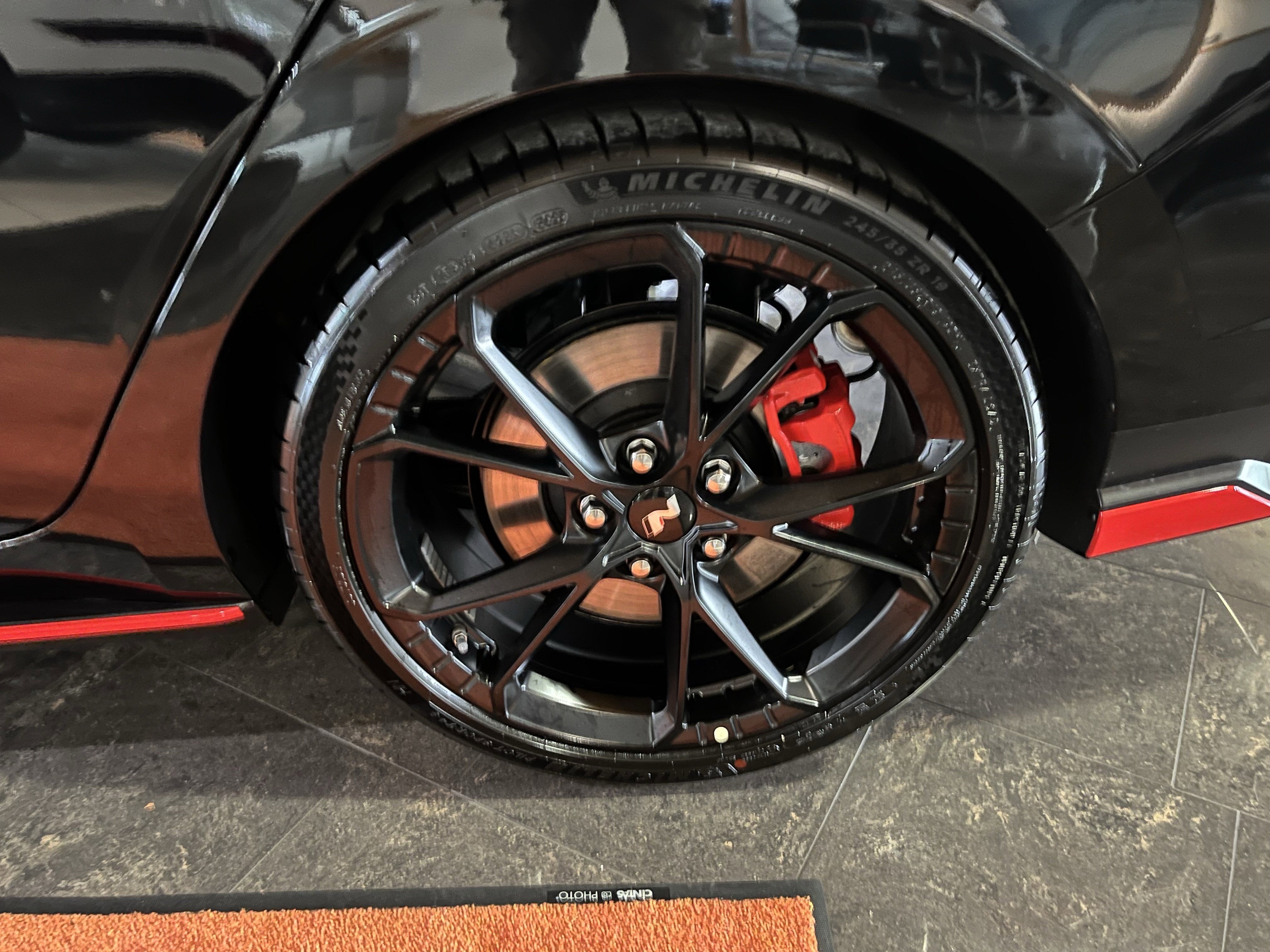 2026 Hyundai ELANTRA N Manual