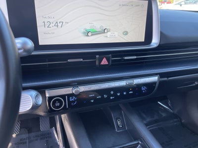 2024 Hyundai IONIQ 6 SE