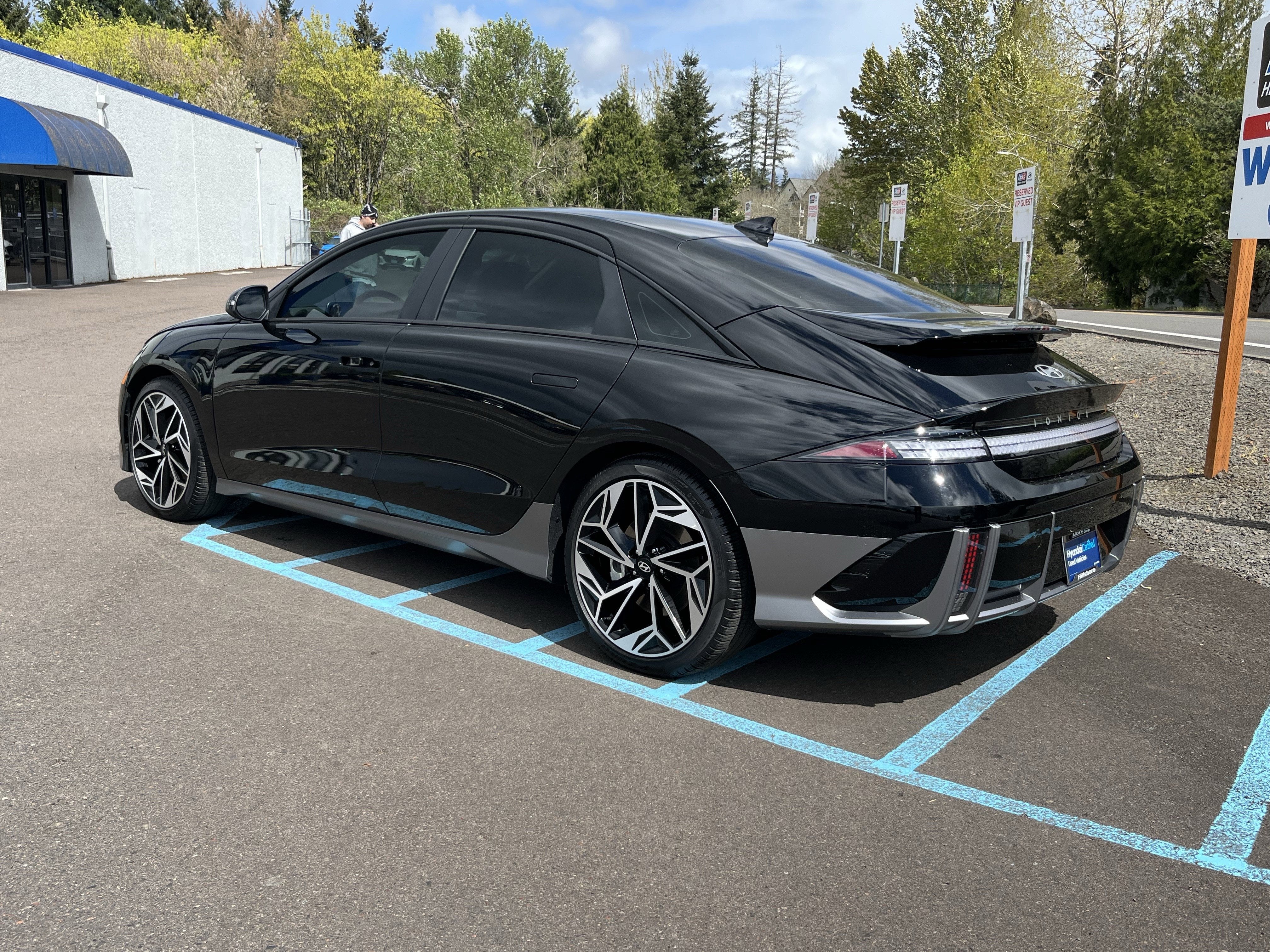 2024 Hyundai IONIQ 6 SEL